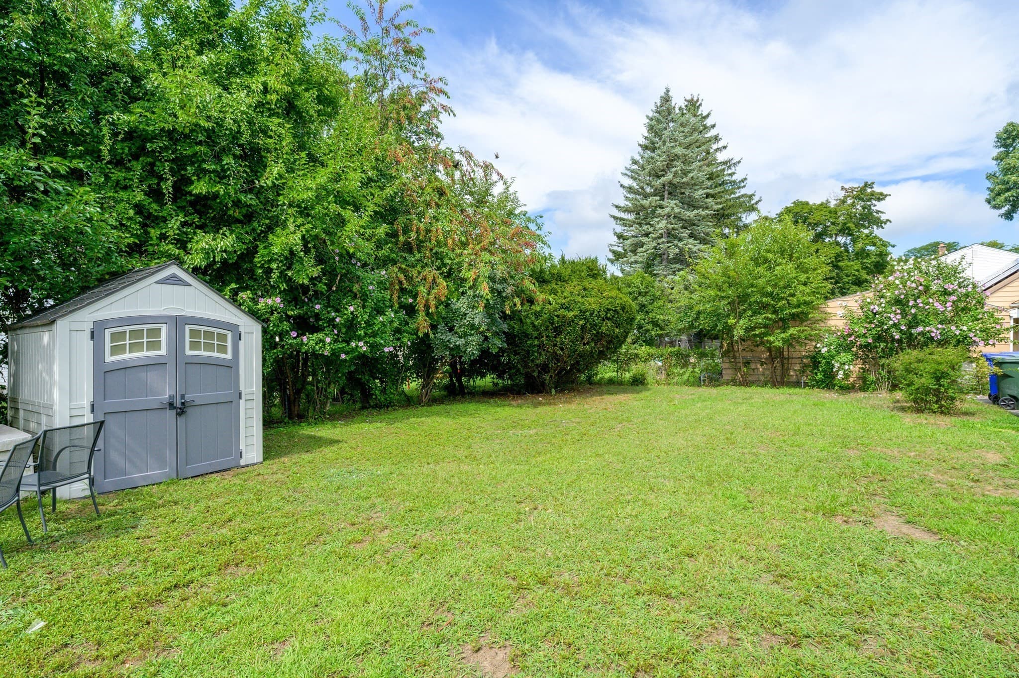 Single Family Residence at 44 Arthur St, Springfield MA 01104, Springfield, photo 5 of 28