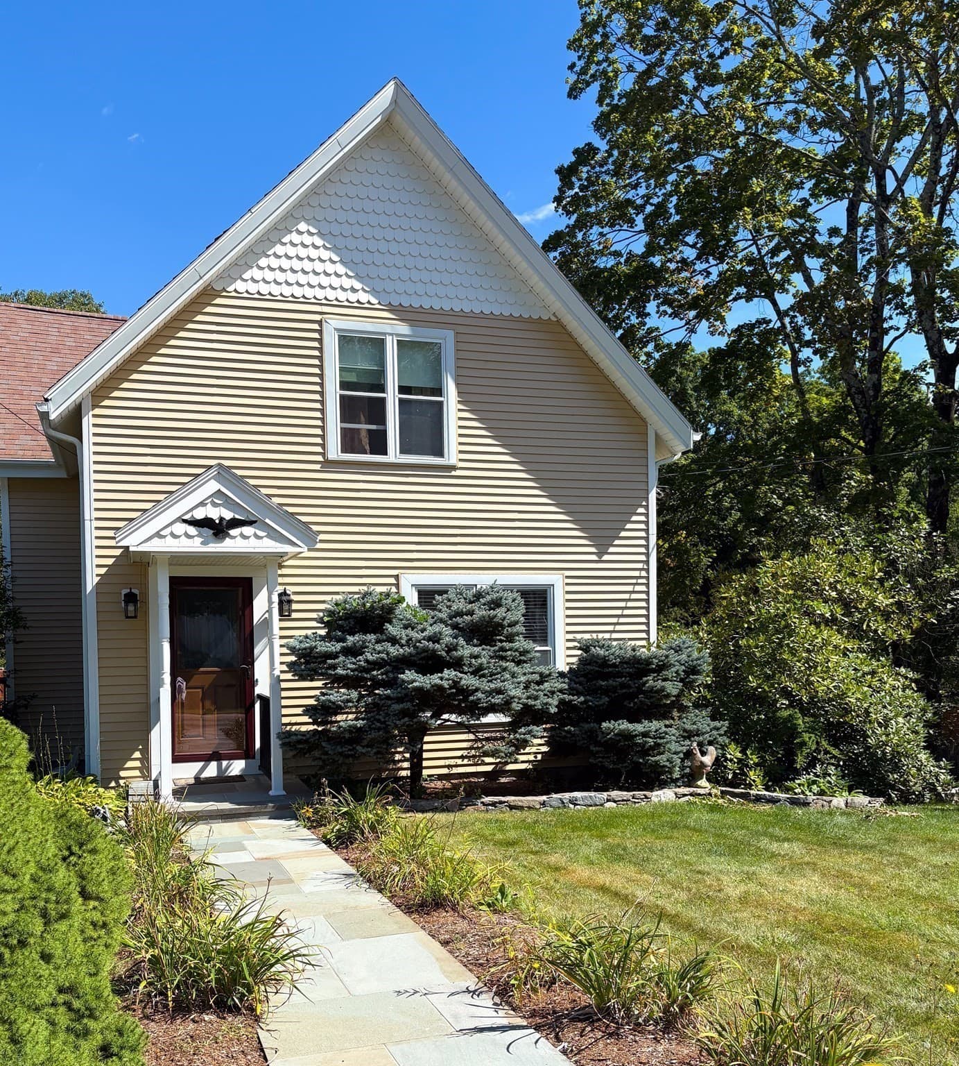 56 S Worcester St, Norton MA 02766