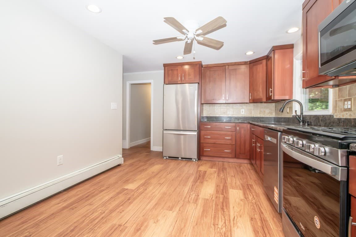 Single Family Residence at 505 Winter Street, Framingham MA 01702, Framingham, photo 14 of 31