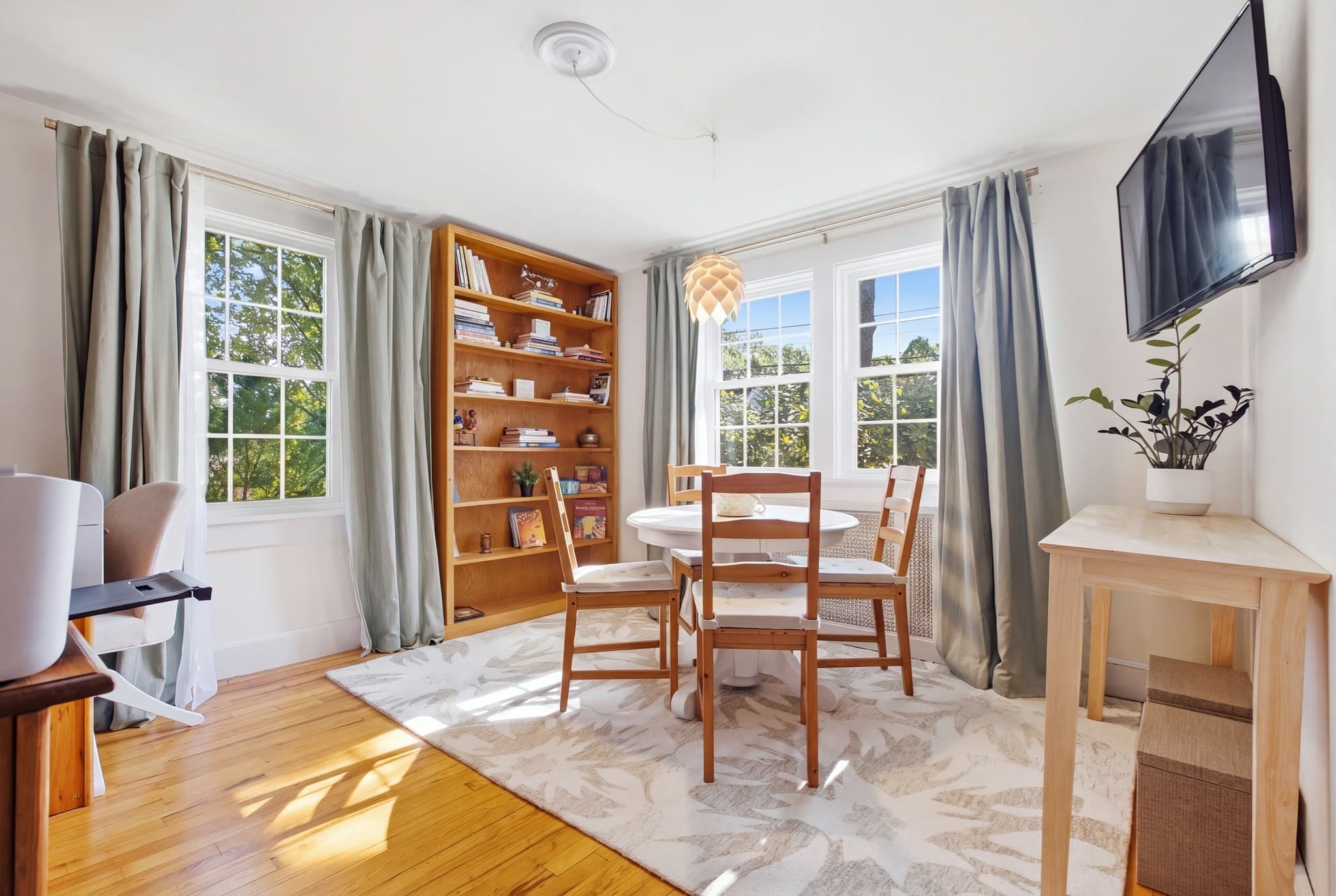 Single Family Residence at 1 Great Pines Ave, Burlington MA 01803, Burlington, photo 23 of 42