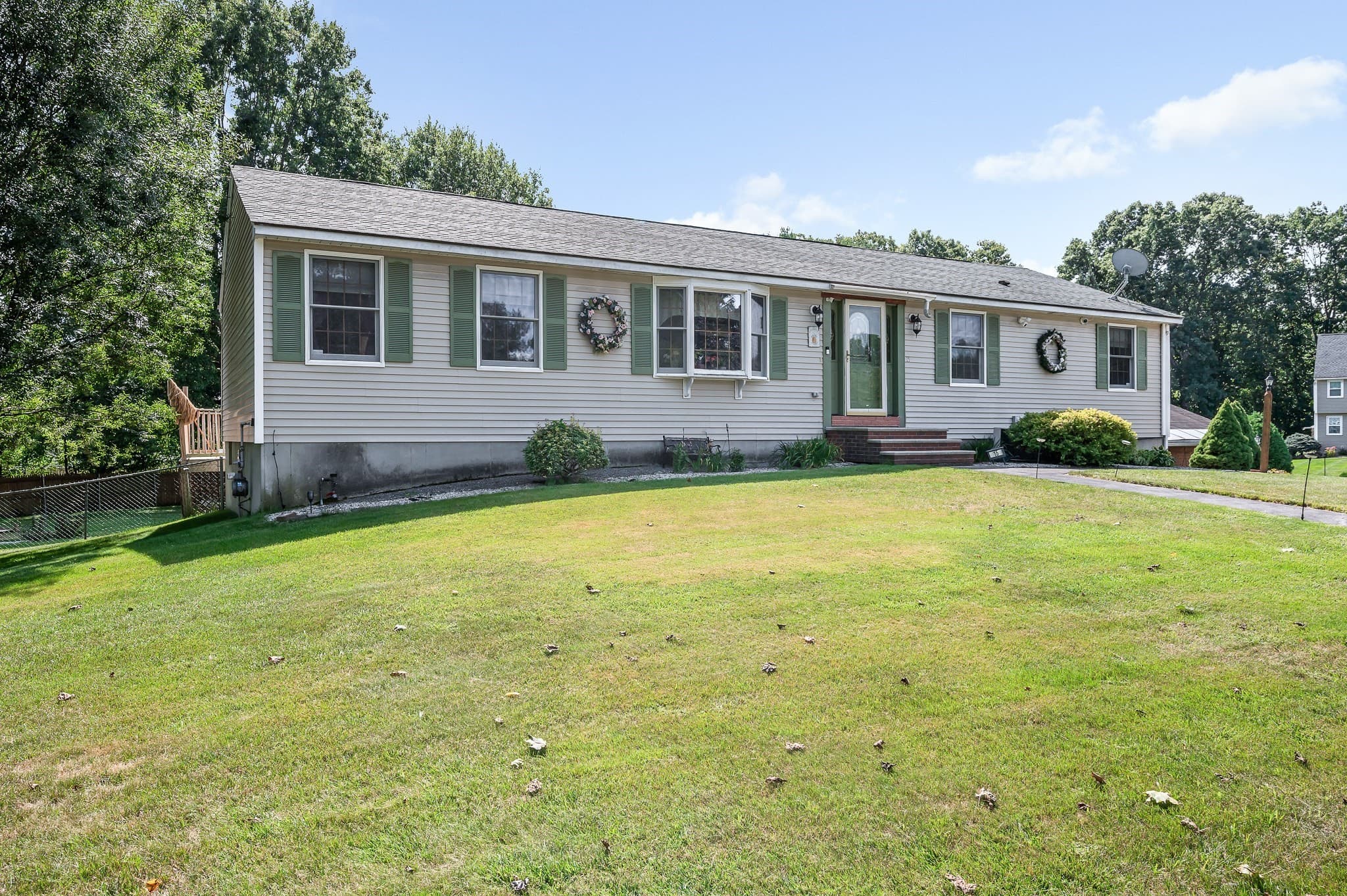 Single Family Residence at 15 Jefferson Road, Dracut MA 01826, Dracut, photo 36 of 38
