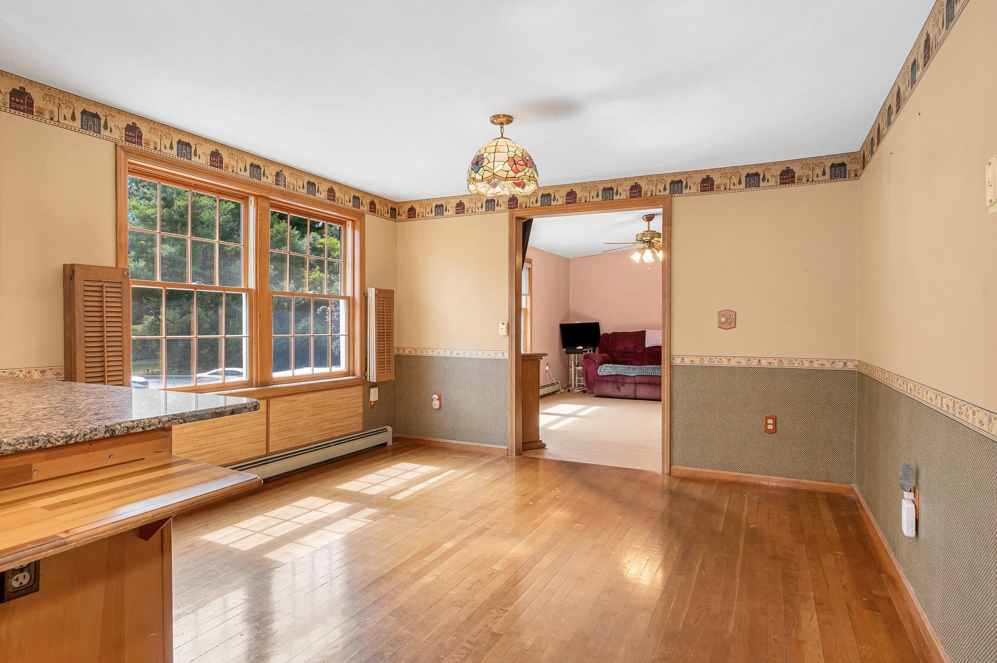 Single Family Residence at 15 Jefferson Road, Dracut MA 01826, Dracut, photo 9 of 38
