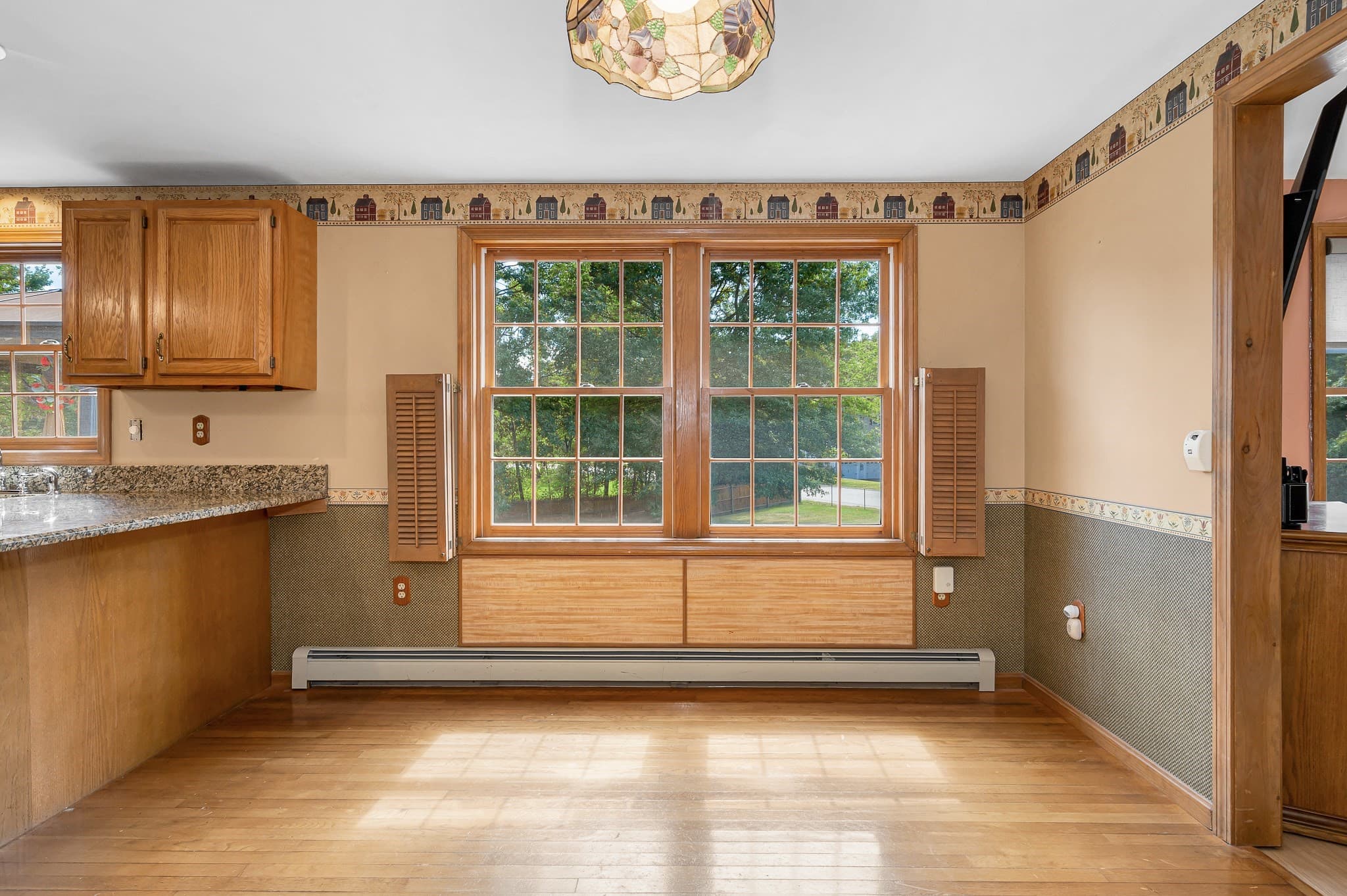 Single Family Residence at 15 Jefferson Road, Dracut MA 01826, Dracut, photo 10 of 38