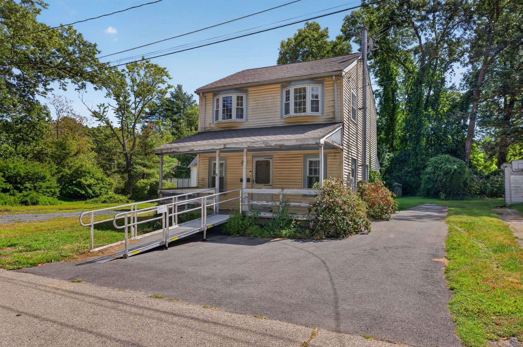Single Family Residence at 17 W Cedar Rd, Norfolk MA 02056, Norfolk, photo 2 of 32