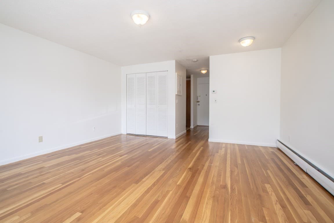 Condominium at 50 Green St # 207, Brookline MA 02446, Brookline, photo 6 of 16