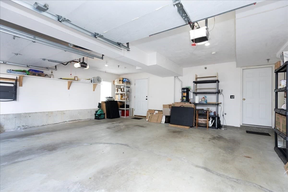 Condominium at 14-1/2 Roundy St # 4, Beverly MA 01915, Beverly, photo 37 of 37