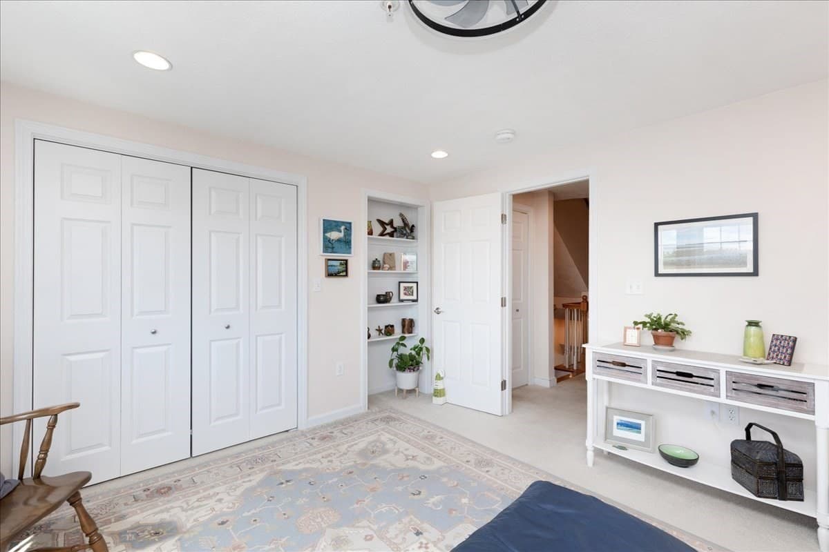 Condominium at 14-1/2 Roundy St # 4, Beverly MA 01915, Beverly, photo 29 of 37
