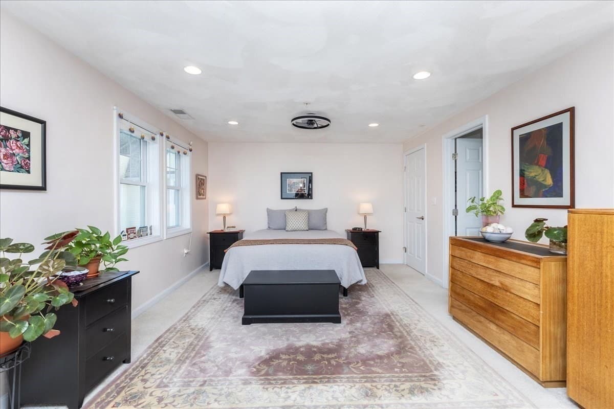 Condominium at 14-1/2 Roundy St # 4, Beverly MA 01915, Beverly, photo 25 of 37