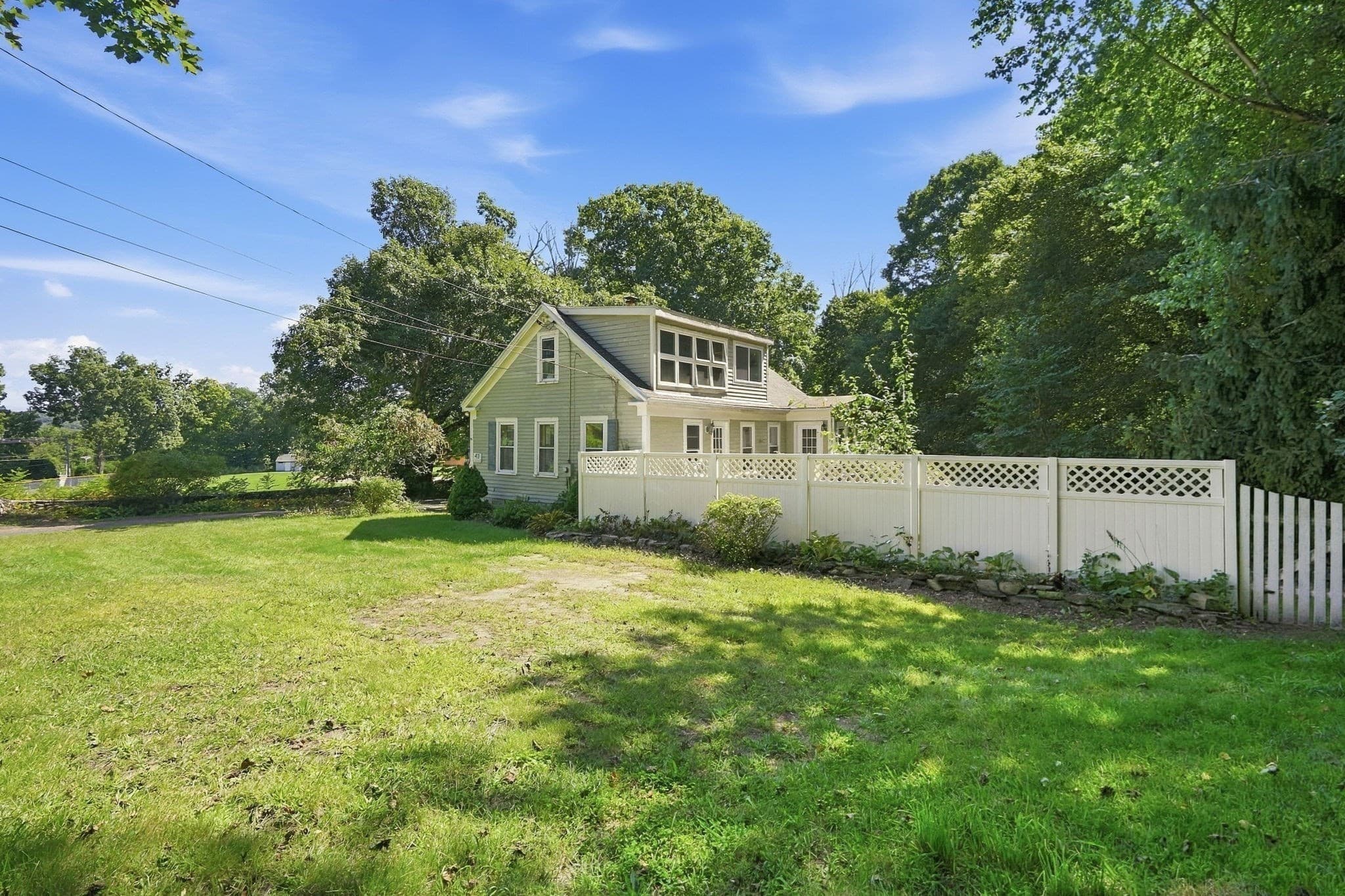 3 Family at 42 Jabish St, Belchertown MA 01007, photo 38 of 42