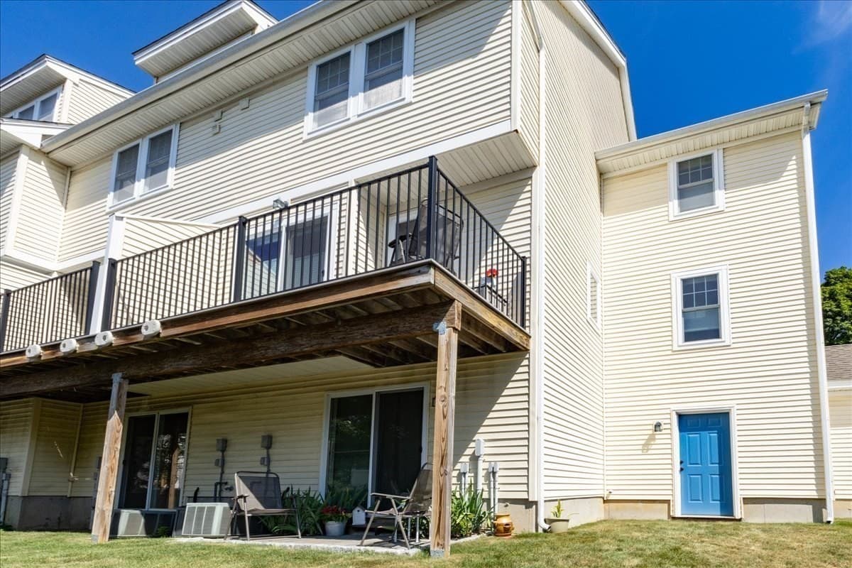 Single Family Residence at 14-1/2 Roundy St # 4, Beverly MA 01915, Beverly, photo 10 of 37
