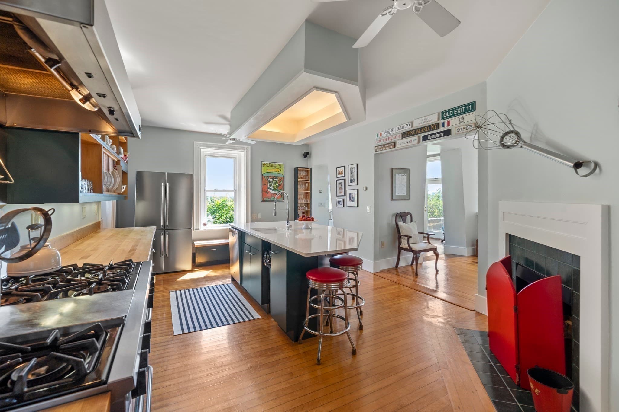 Condominium at 35 Grandview Ave # 1, Medford MA 02155, Medford, photo 8 of 42