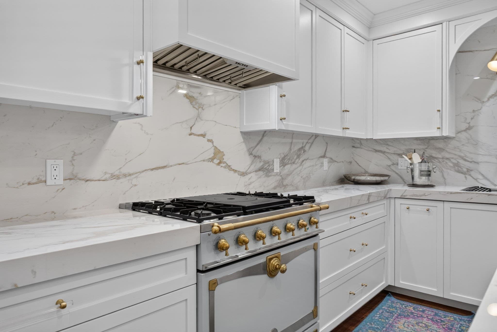 Condominium at 260 Beacon # 4, Boston MA 02116, Boston, photo 9 of 28