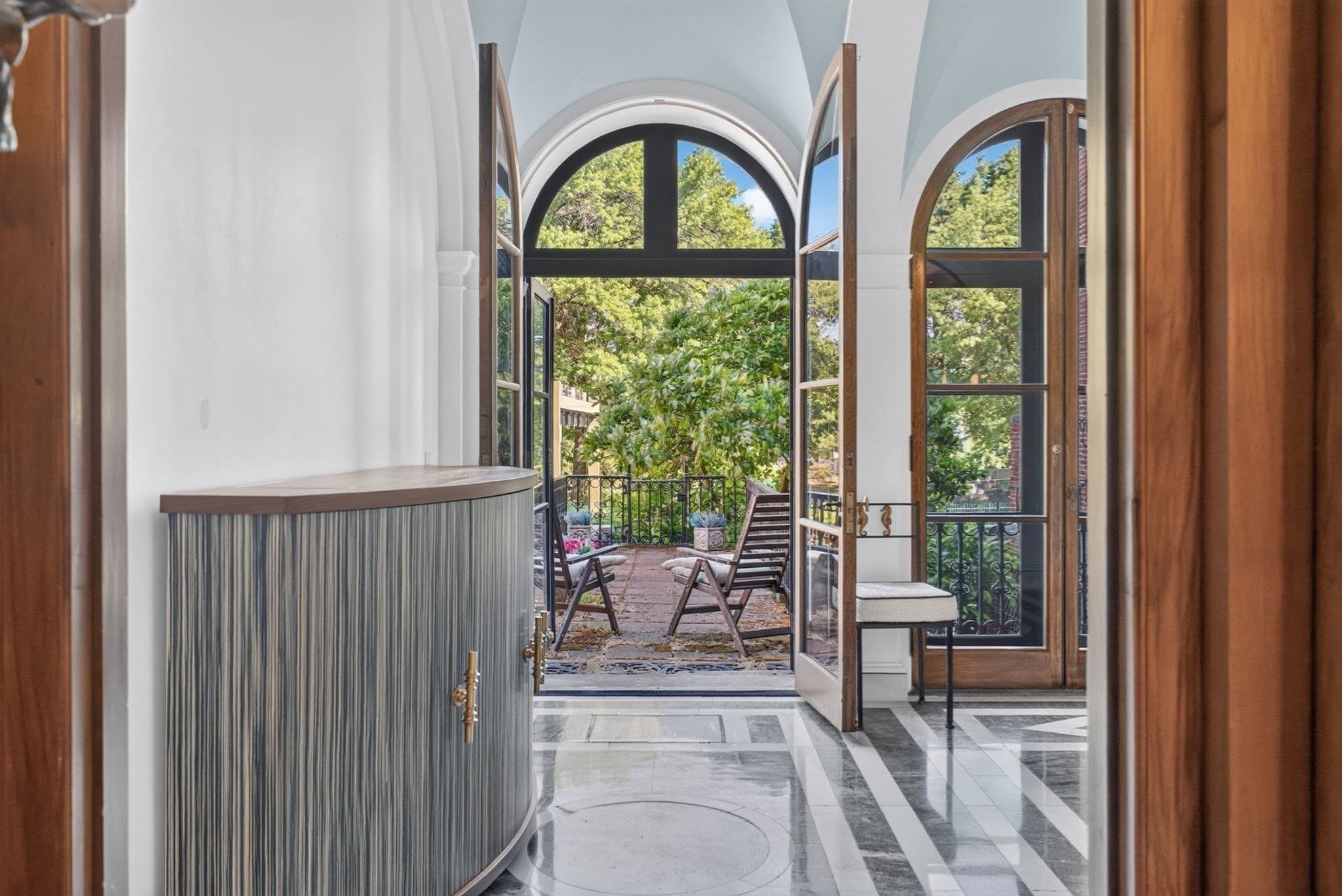 Condominium at 260 Beacon # 4, Boston MA 02116, Boston, photo 21 of 28