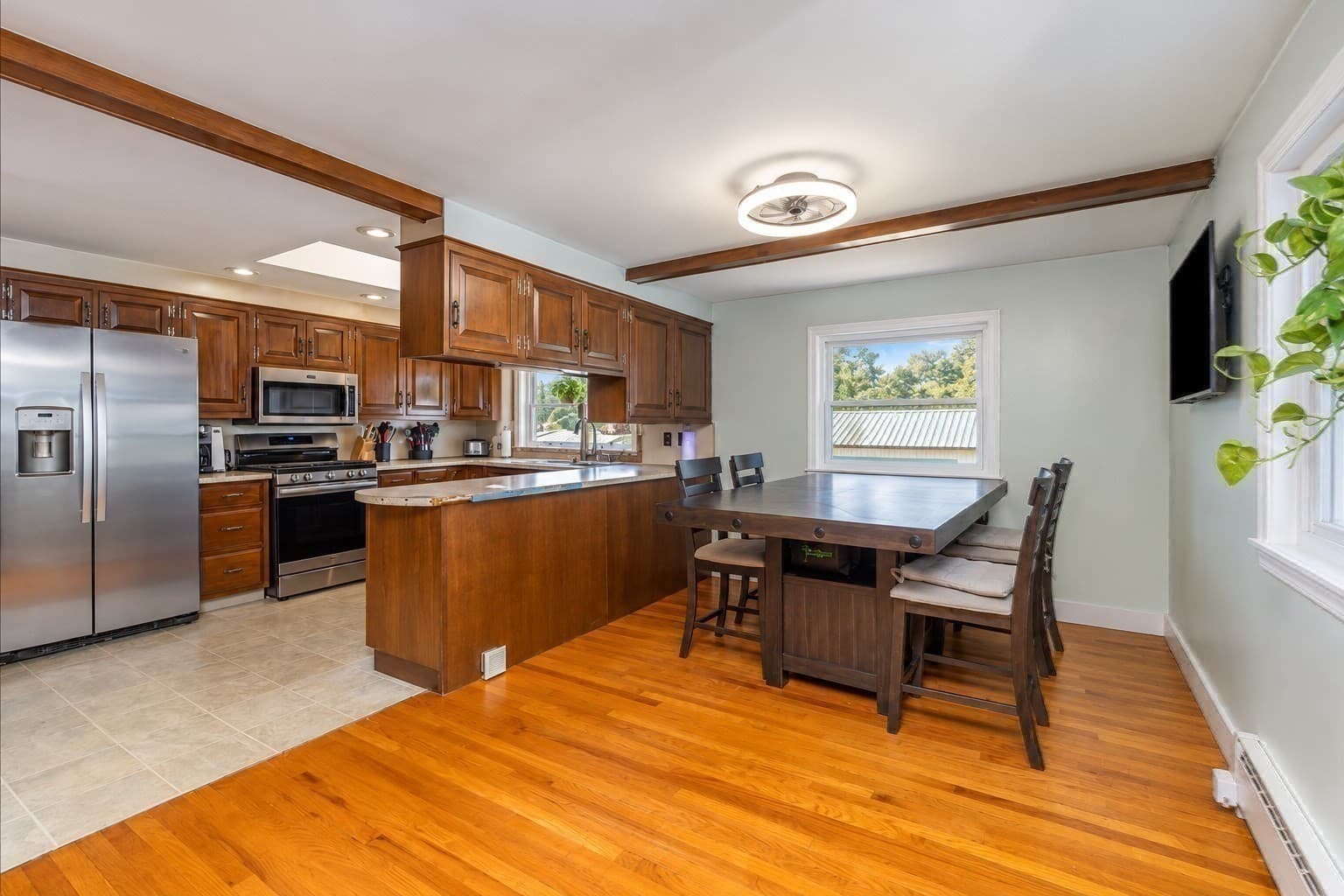 Single Family Residence at 57 Elm St, Salisbury MA 01952, Salisbury, photo 10 of 39