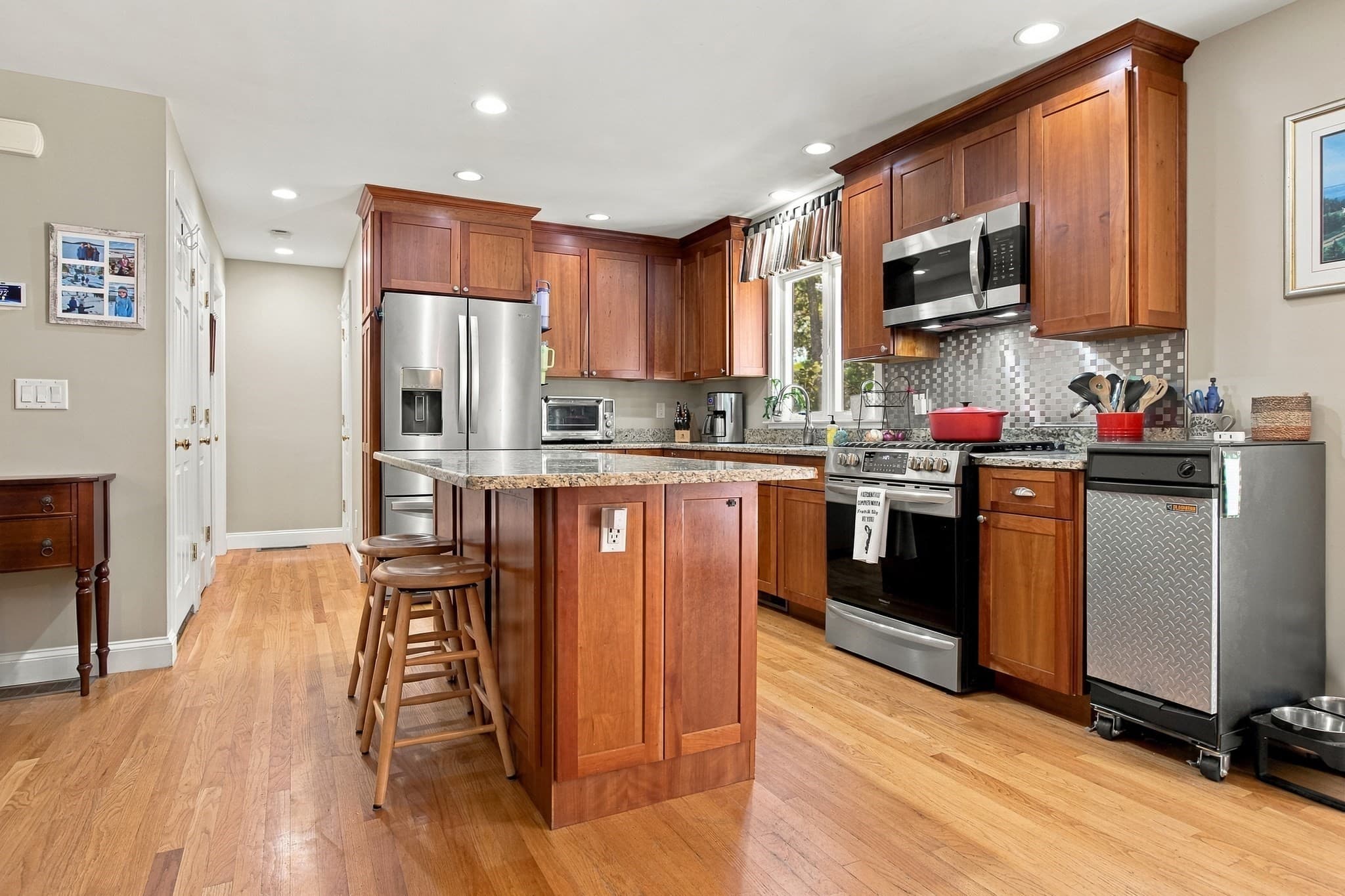 Single Family Residence at 22 Cannon Hill Dr, Harwich MA 02645, Harwich, photo 11 of 32
