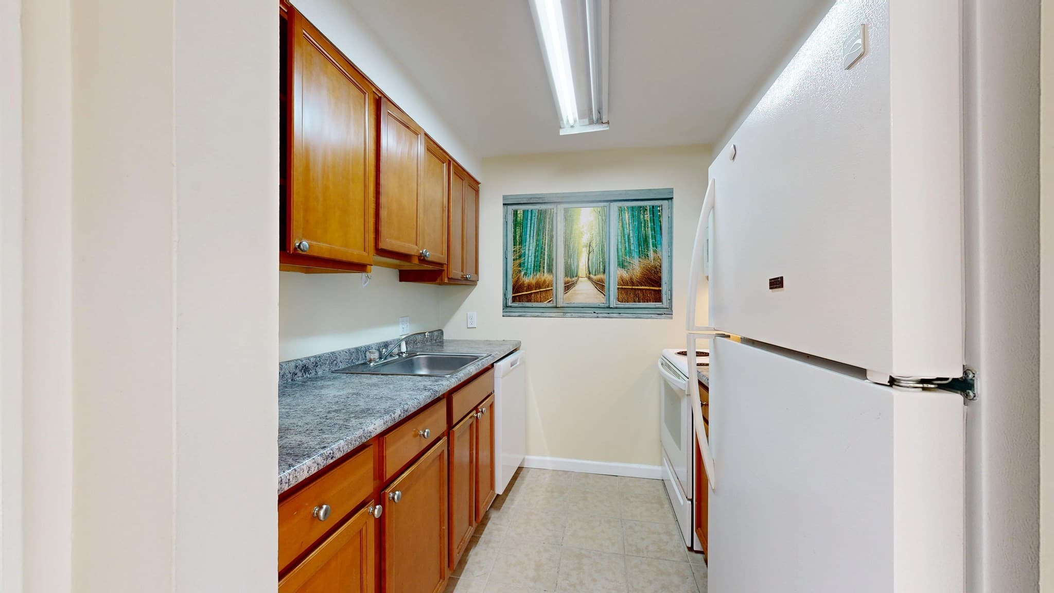 Condominium at 180 Main Street # 3304, Bridgewater MA 02324, Bridgewater, photo 6 of 34