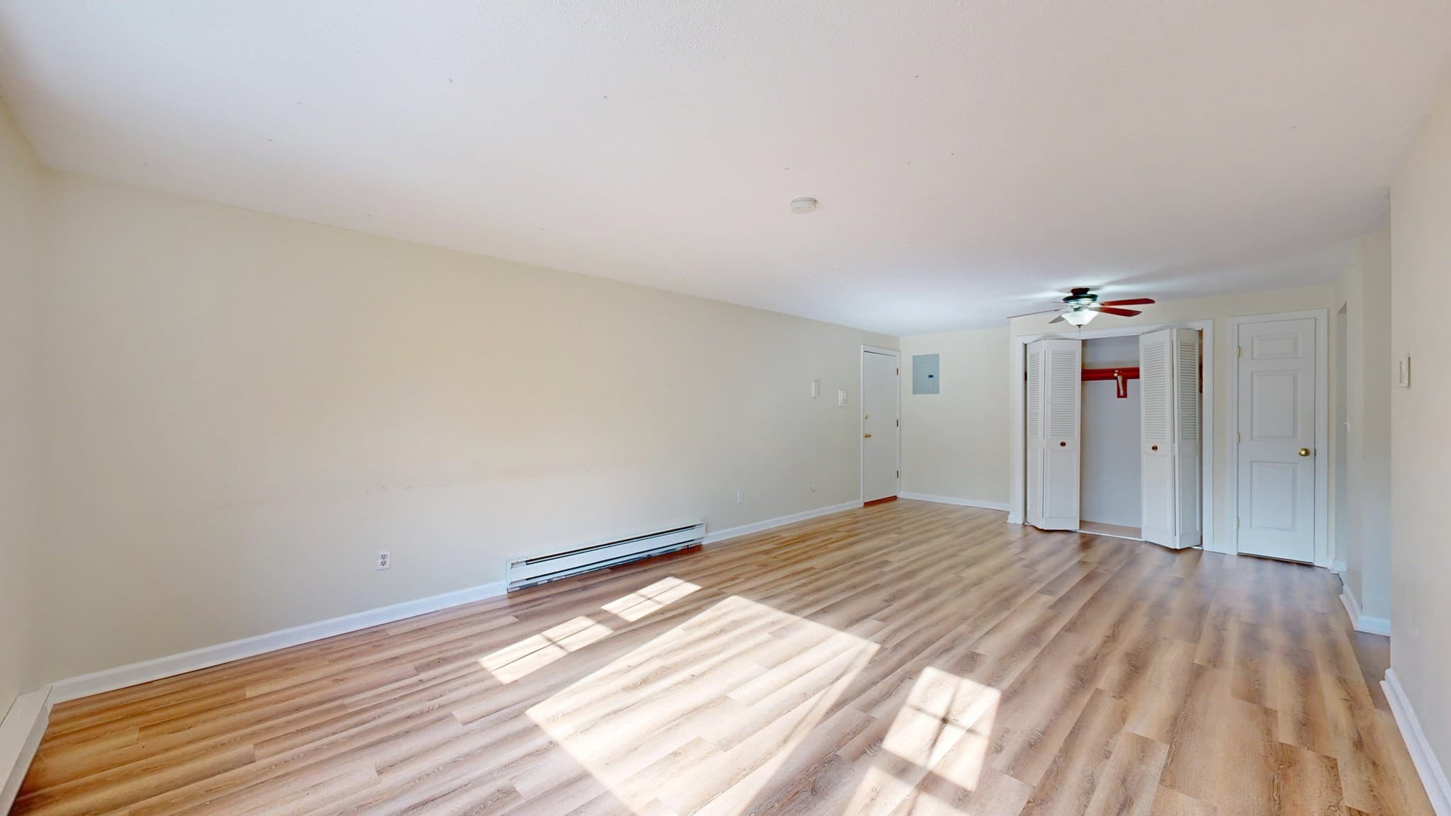 Condominium at 180 Main Street # 3304, Bridgewater MA 02324, Bridgewater, photo 3 of 34
