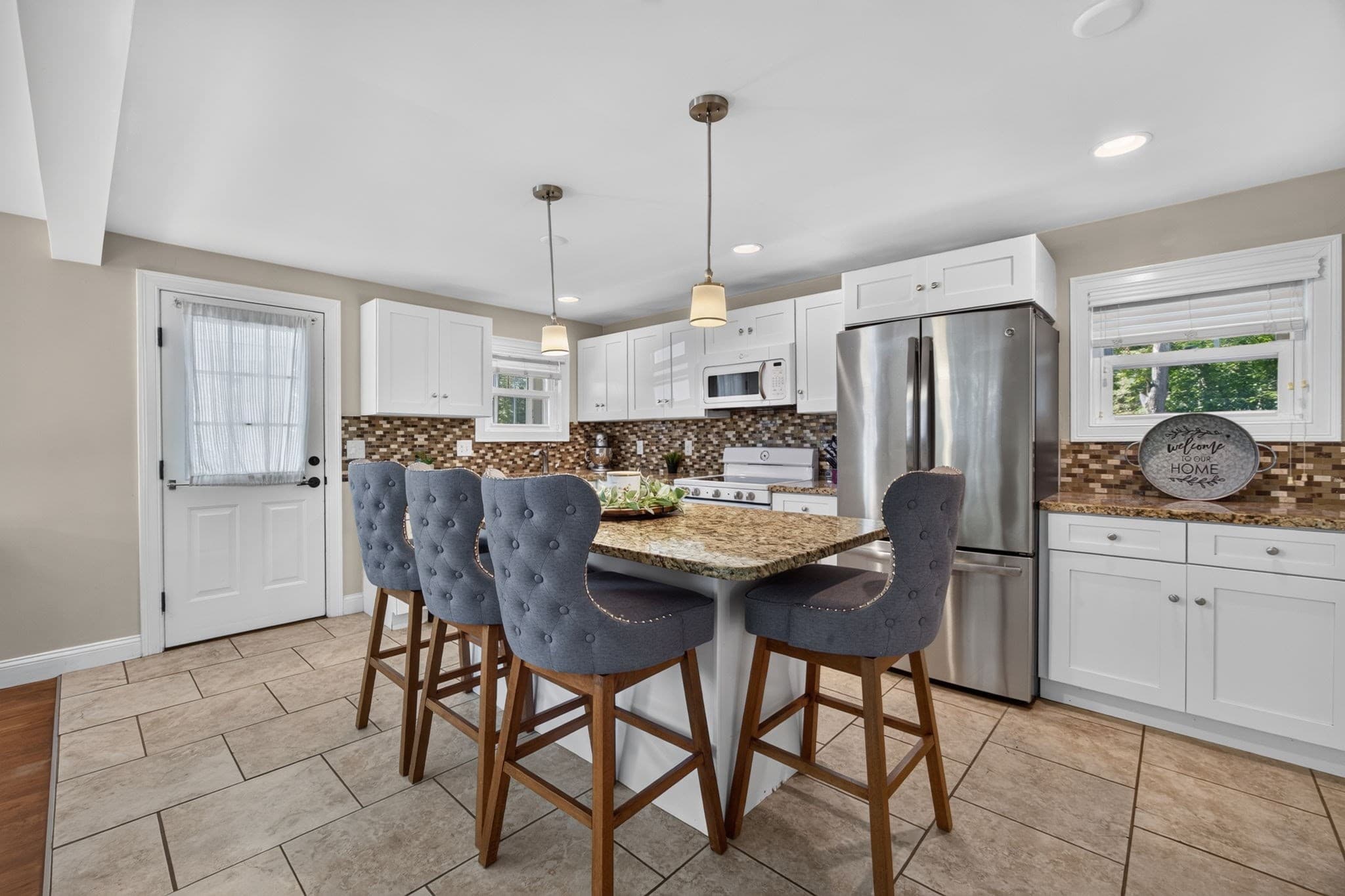 Single Family Residence at 473 Foster Rd, Tewksbury MA 01876, Tewksbury, photo 5 of 36