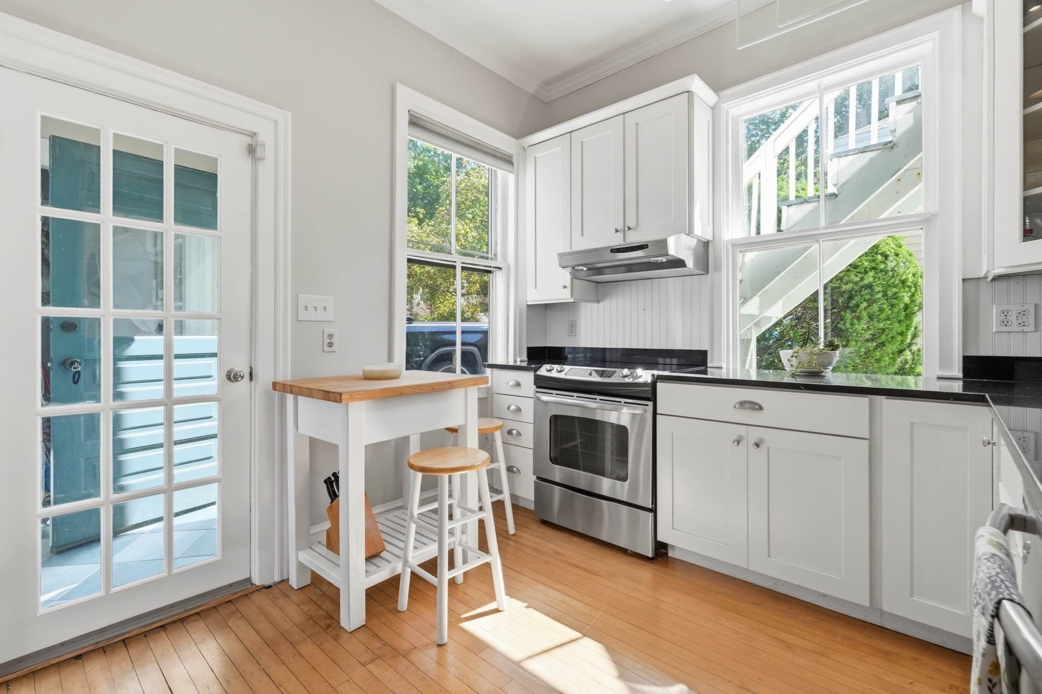Condominium at 139 Summer St # 1, Watertown MA 02472, Watertown, photo 9 of 36