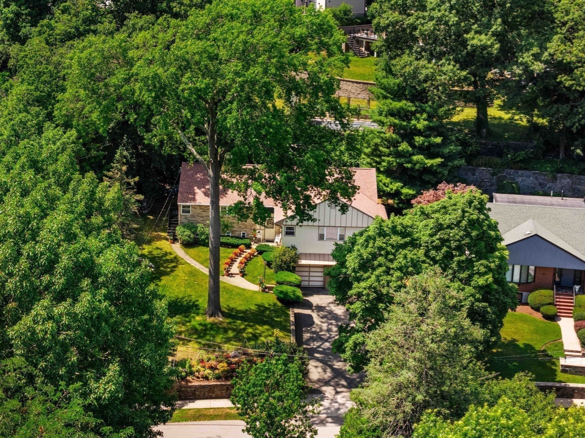 Single Family Residence at 205 Gardner Rd, Brookline MA 02445, Brookline, photo 10 of 41
