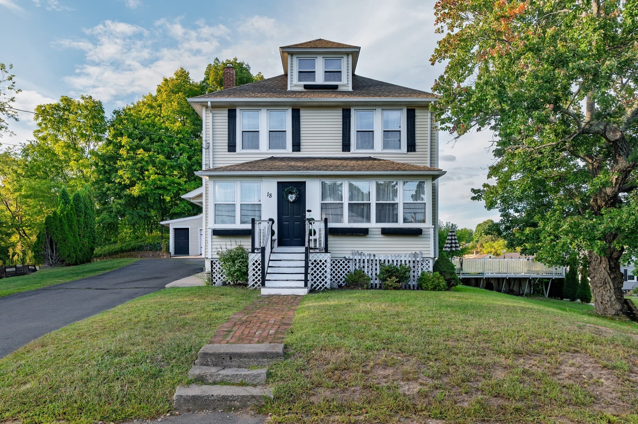 18 Vine, Milford MA 01757