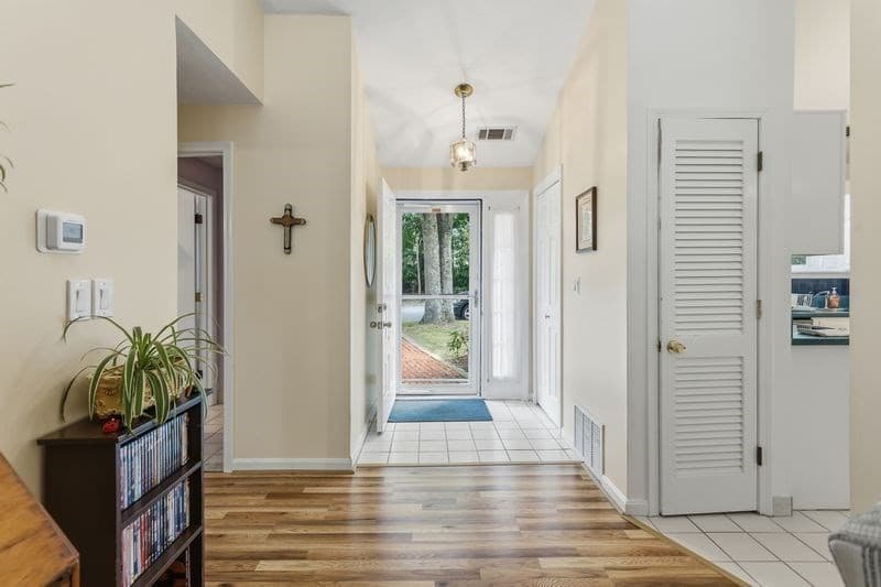 Condominium at 58-C58 Harbor Lights Rd # c58, Bourne MA 02532, Bourne, photo 6 of 19