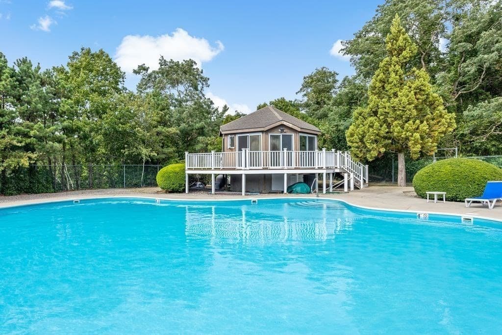 Condominium at 58-C58 Harbor Lights Rd # c58, Bourne MA 02532, Bourne, photo 5 of 19