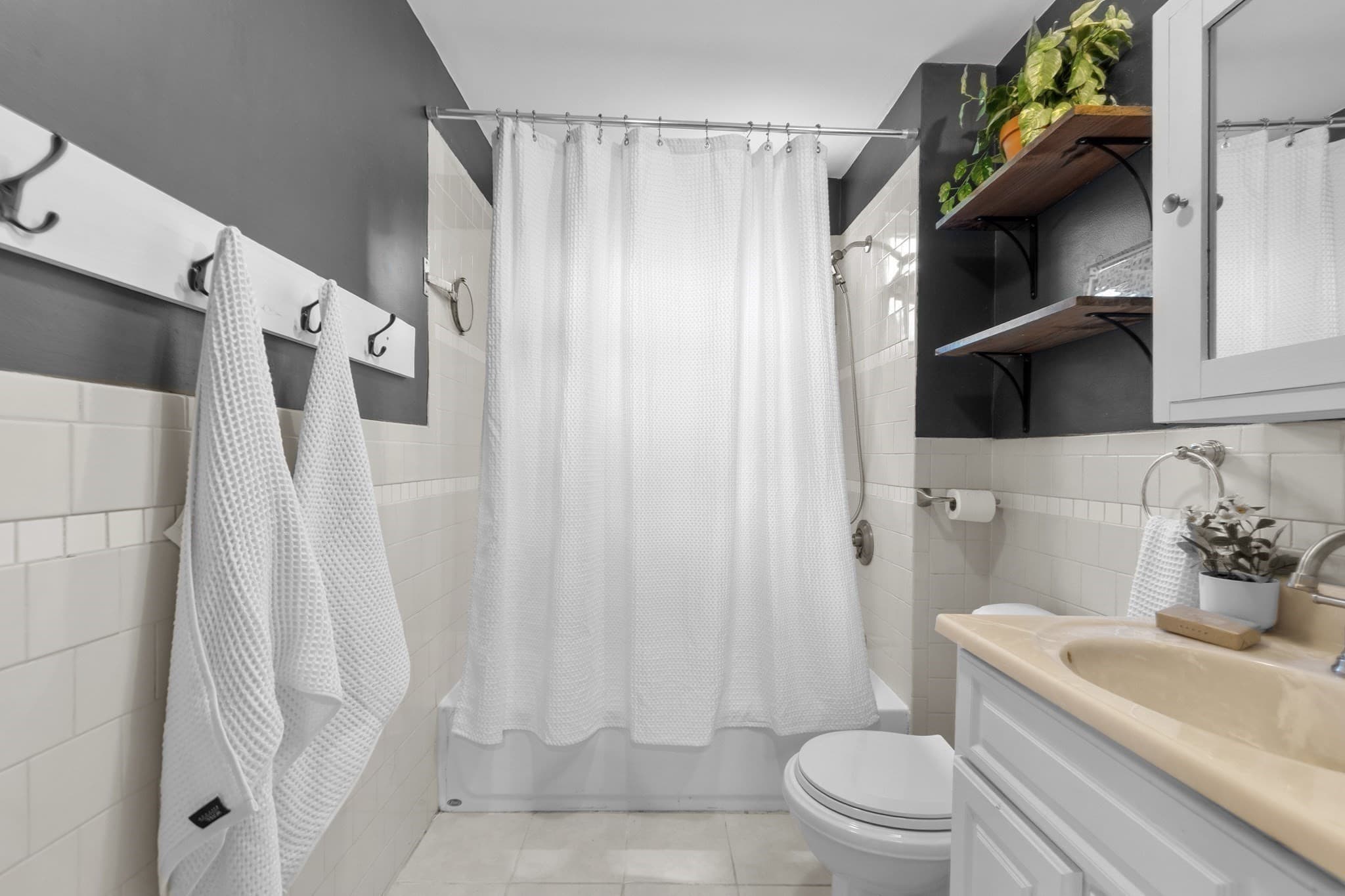 Condominium at 64 Hyde Park Ave # 2, Boston MA 02130, Boston, photo 12 of 18