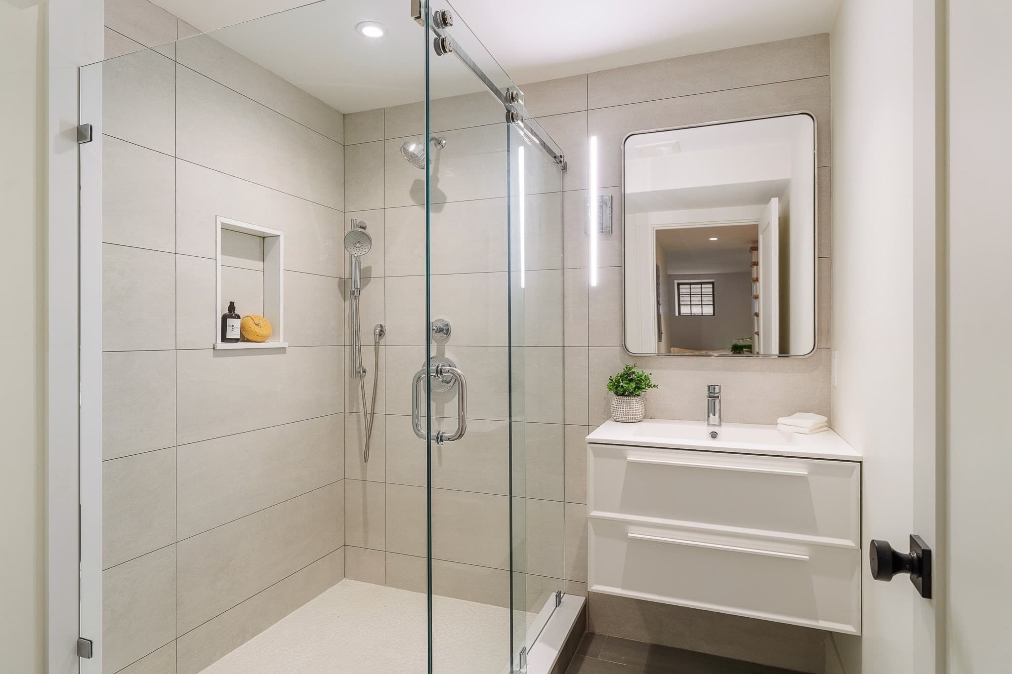 Condominium at 9B Mt. Auburn Street # B, Cambridge MA 02138, Cambridge, photo 33 of 33