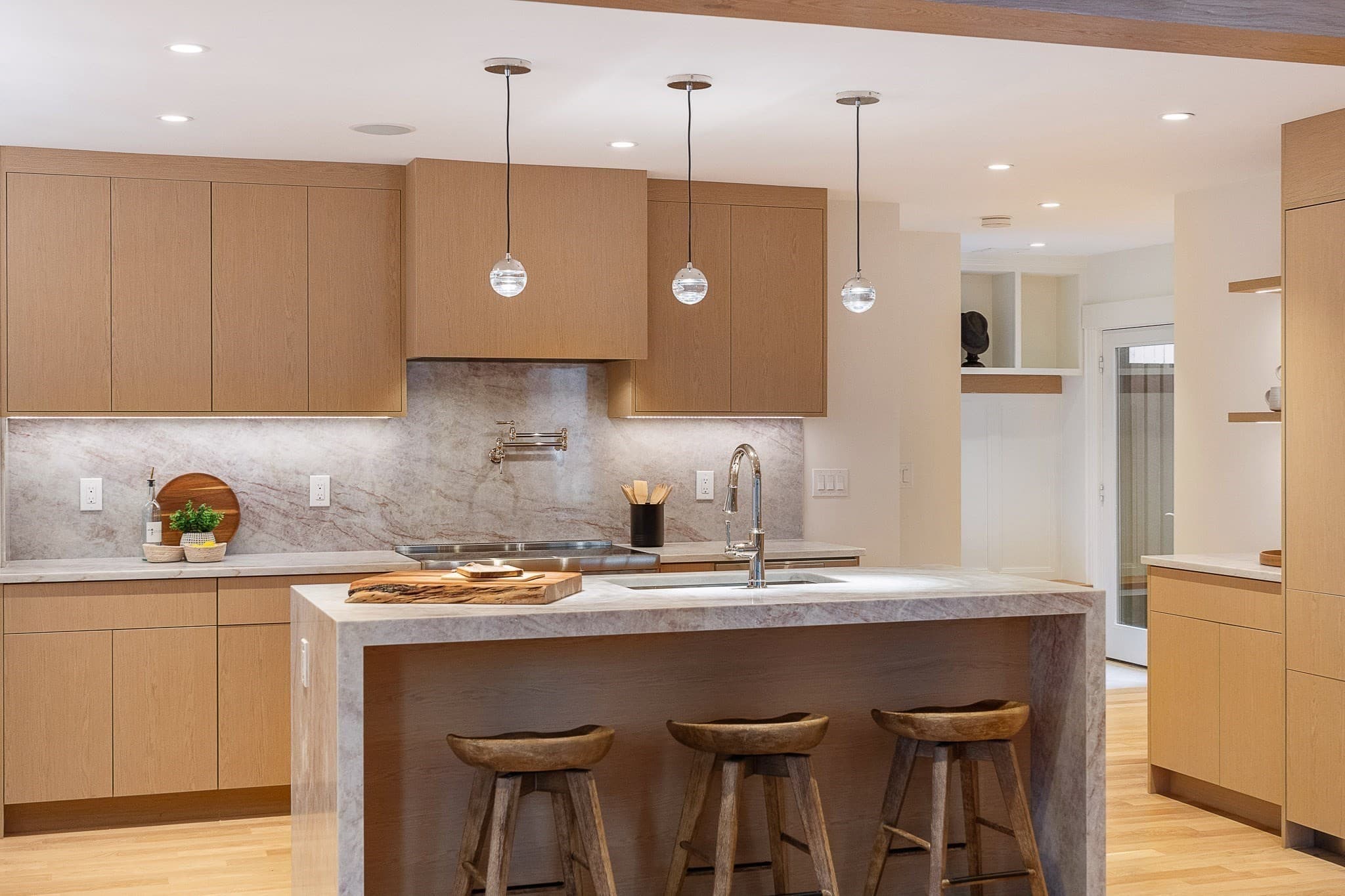 Condominium at 9B Mt. Auburn Street # B, Cambridge MA 02138, Cambridge, photo 8 of 33