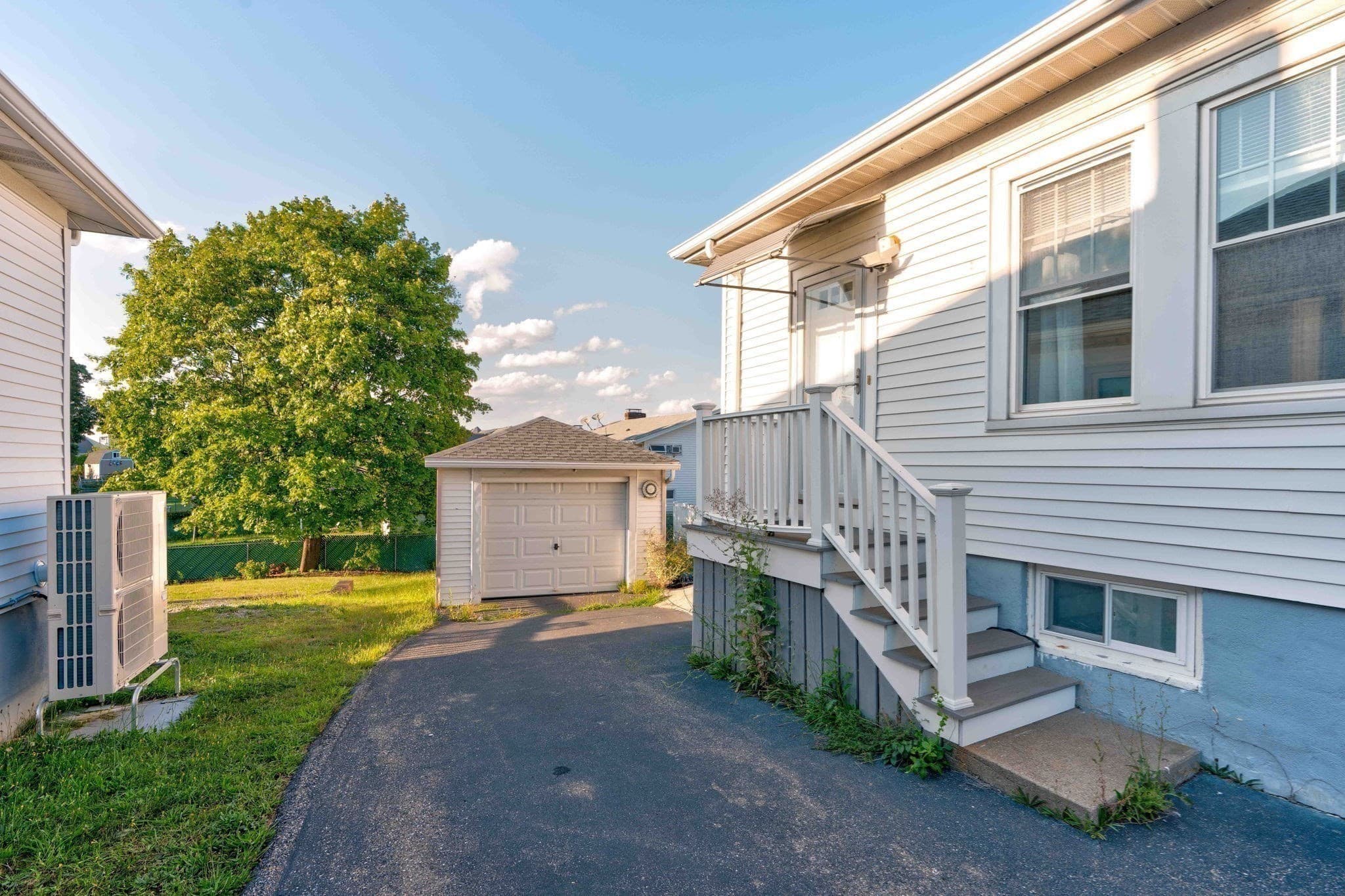 Single Family Residence at 334 Sea St, Quincy MA 02169, Quincy, photo 3 of 30