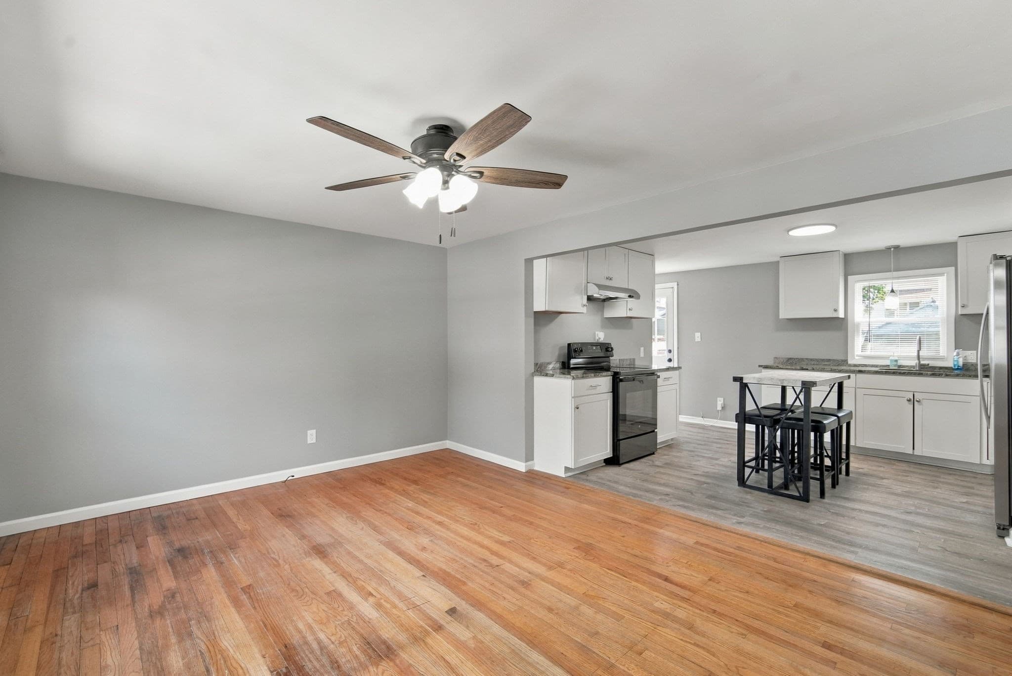 Single Family Residence at 53 Silver Street, Springfield MA 01107, Springfield, photo 13 of 31