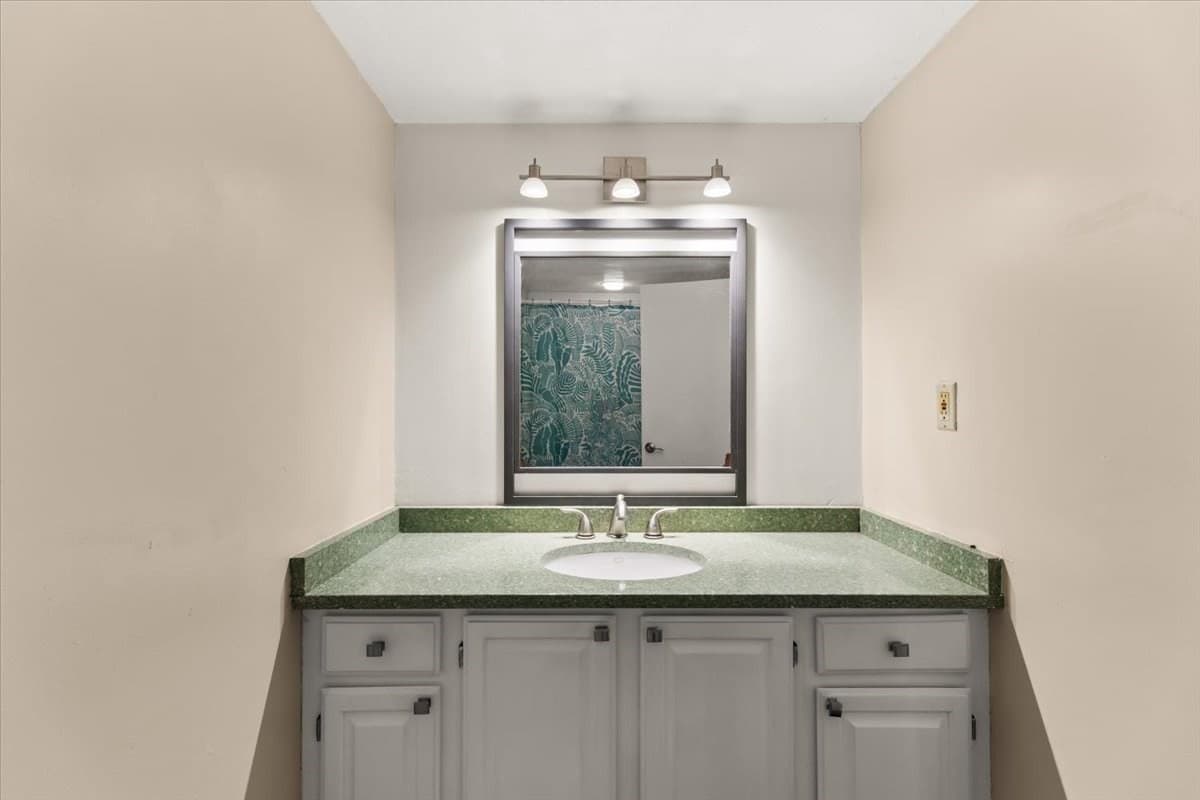Condominium at 116 Tall Oaks Drive # A, Weymouth MA 02190, Weymouth, photo 10 of 24