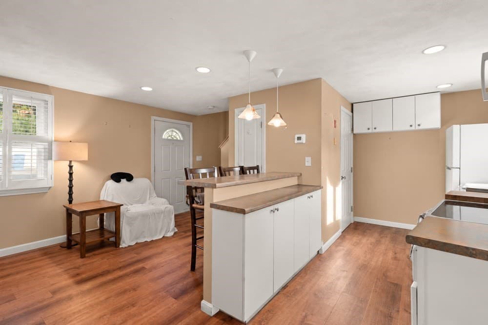 Single Family Residence at 57 Hillcrest St, Waltham MA 02451, Waltham, photo 7 of 29