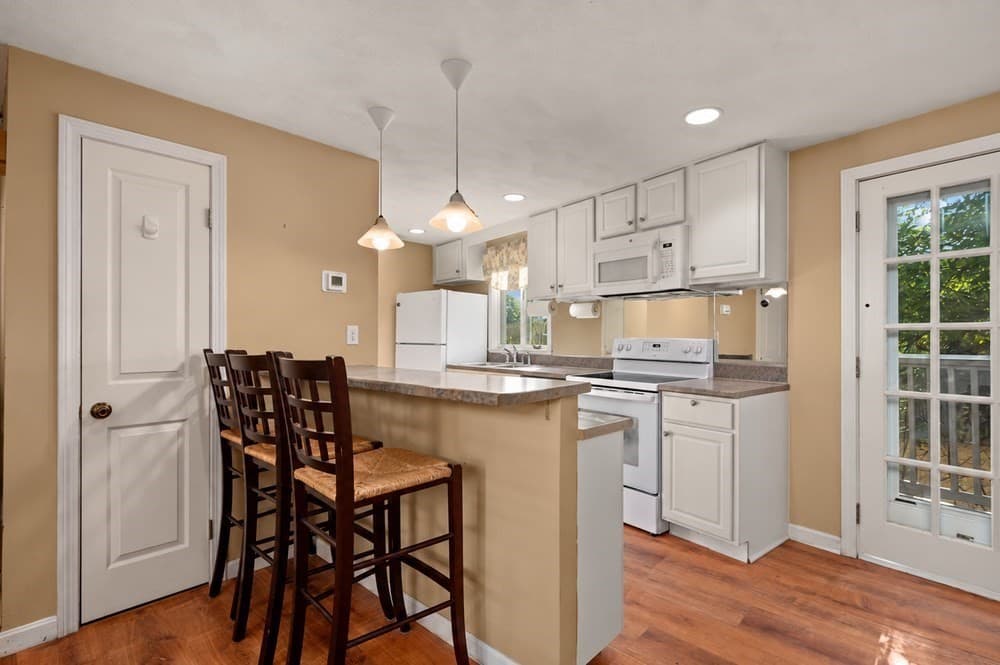 Single Family Residence at 57 Hillcrest St, Waltham MA 02451, Waltham, photo 10 of 29
