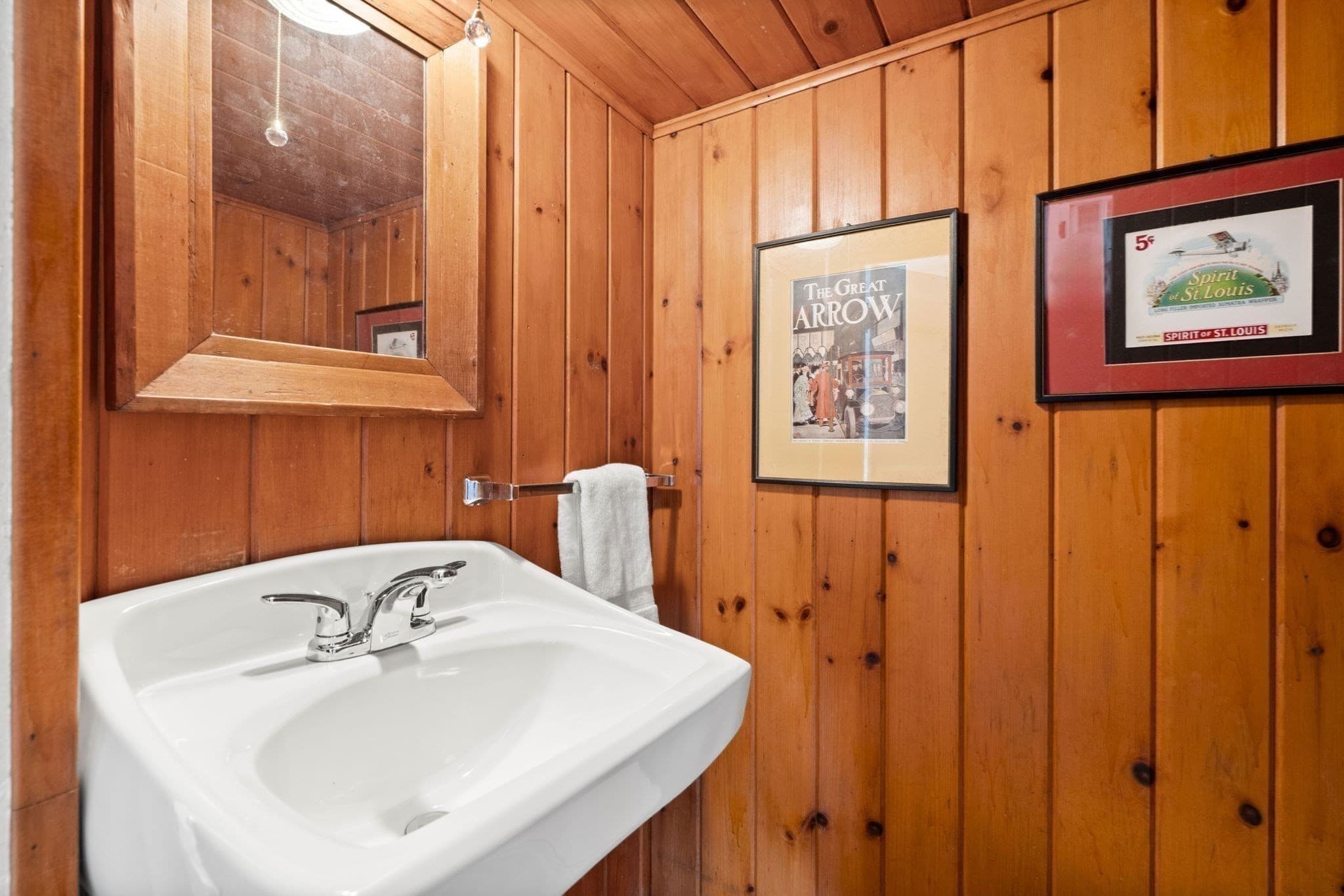 Single Family Residence at 25 Bennett St, Manchester MA 01944, Manchester, photo 10 of 26