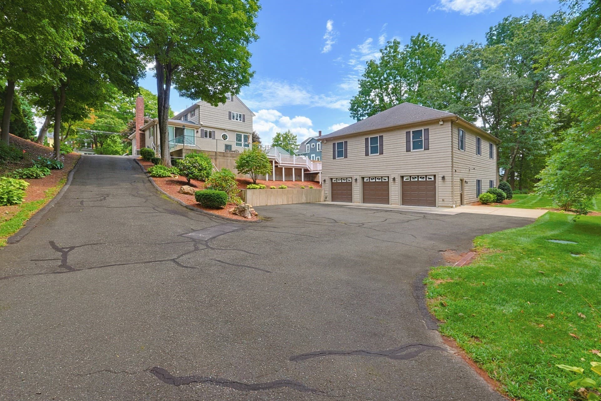 Single Family Residence at 20 Marvin Ave, Franklin MA 02038, Franklin, photo 5 of 42