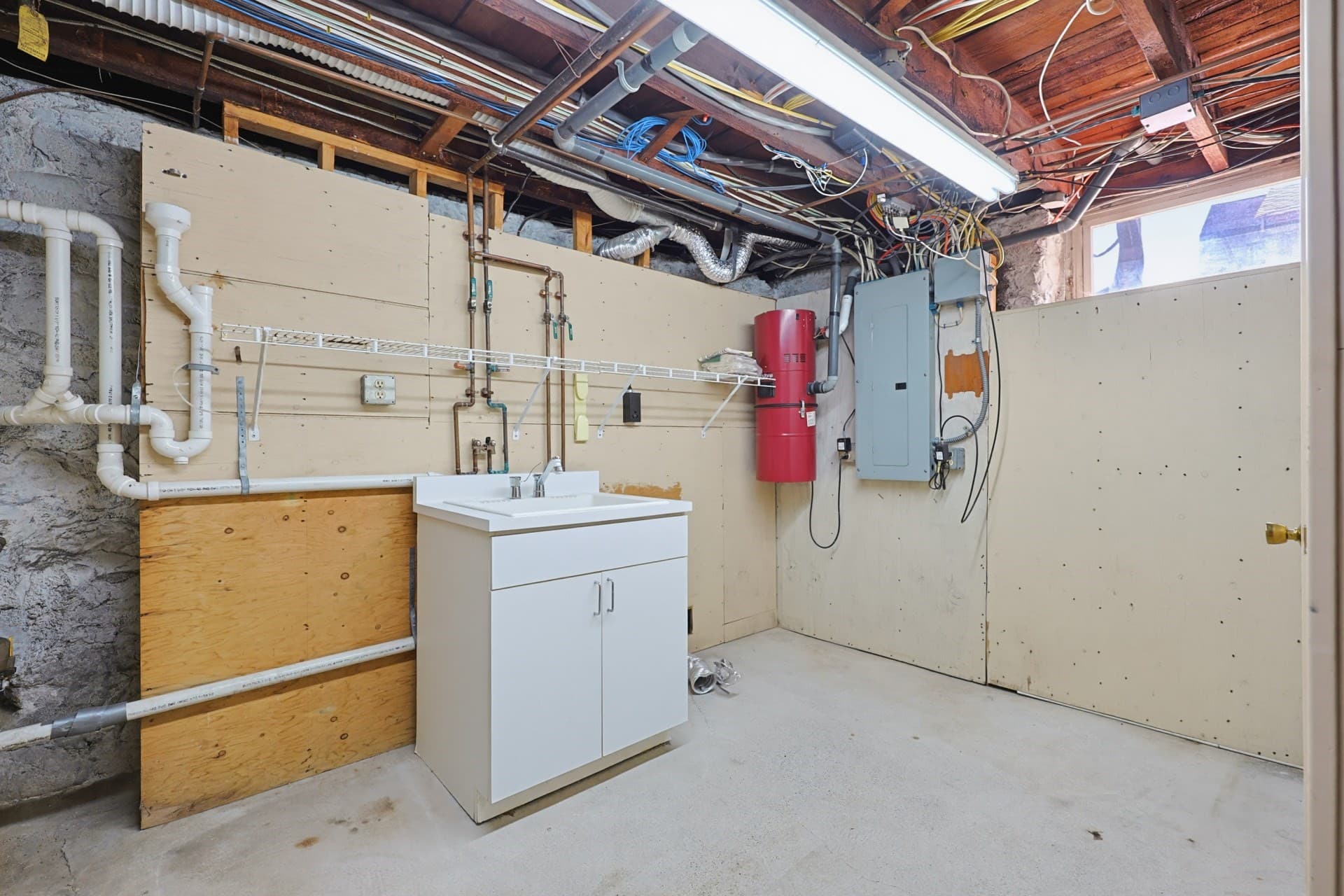 Single Family Residence at 20 Marvin Ave, Franklin MA 02038, Franklin, photo 15 of 42