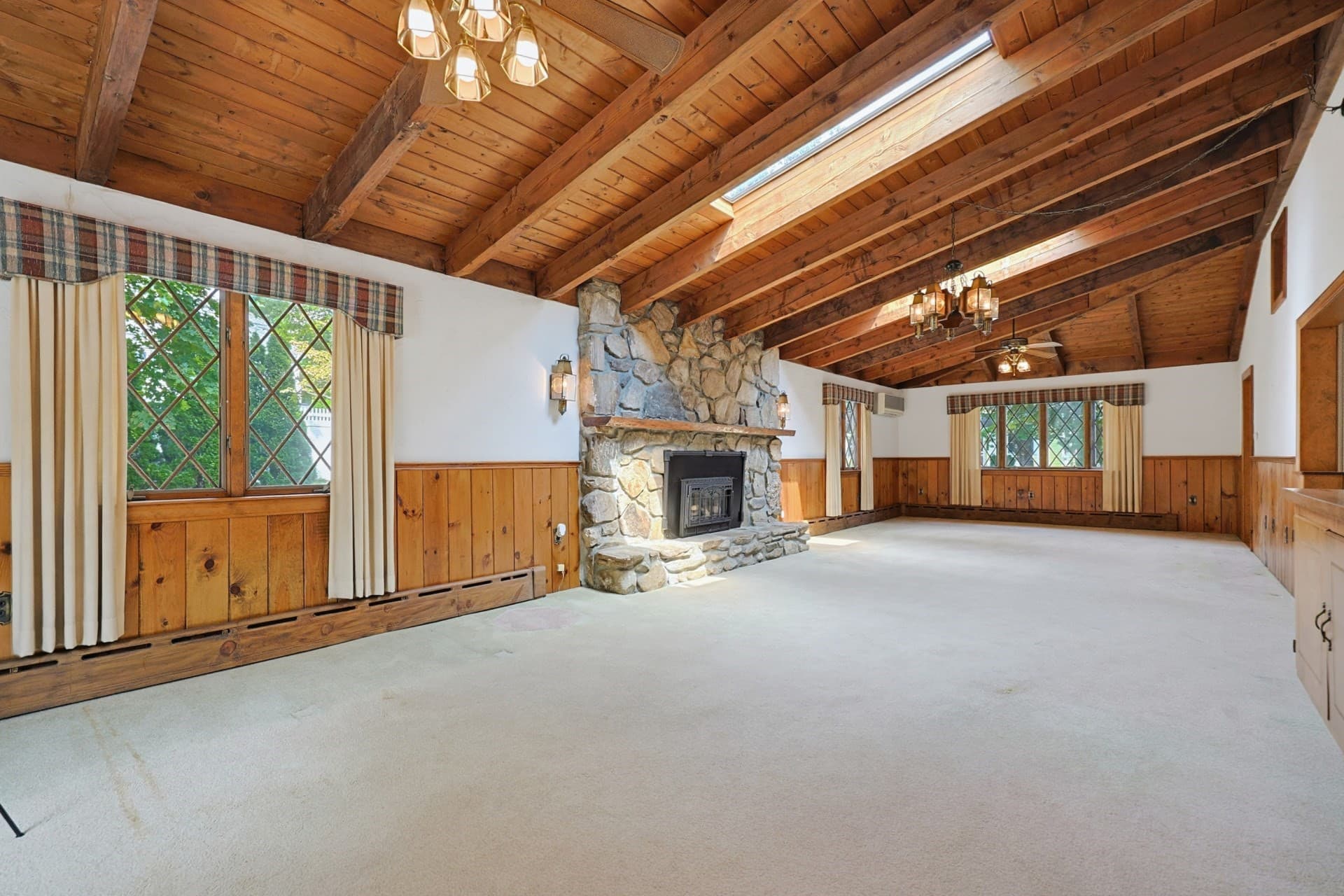Single Family Residence at 20 Marvin Ave, Franklin MA 02038, Franklin, photo 8 of 42