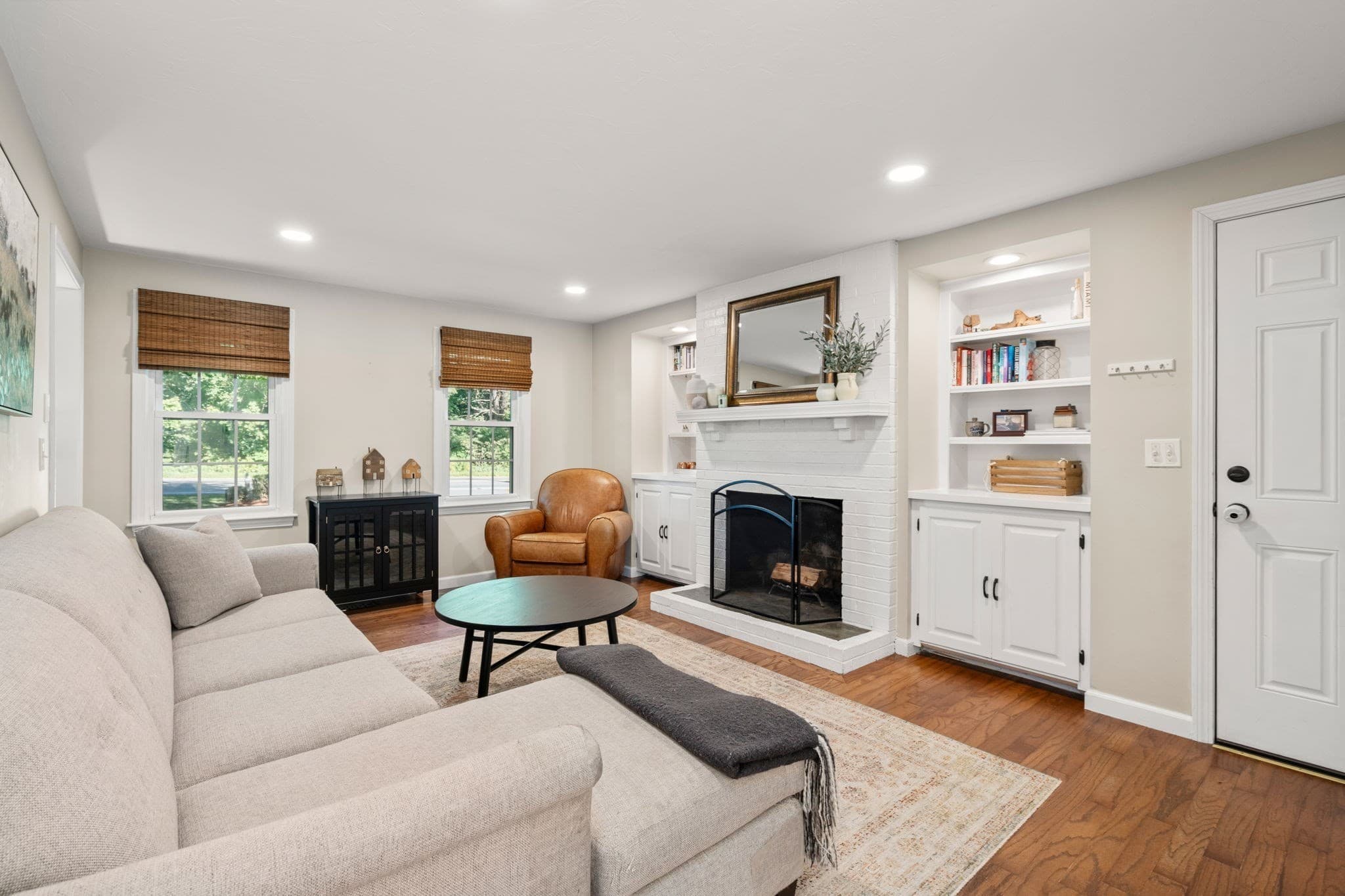 Single Family Residence at 55 Hartford Ave E, Mendon MA 01756, Mendon, photo 6 of 24