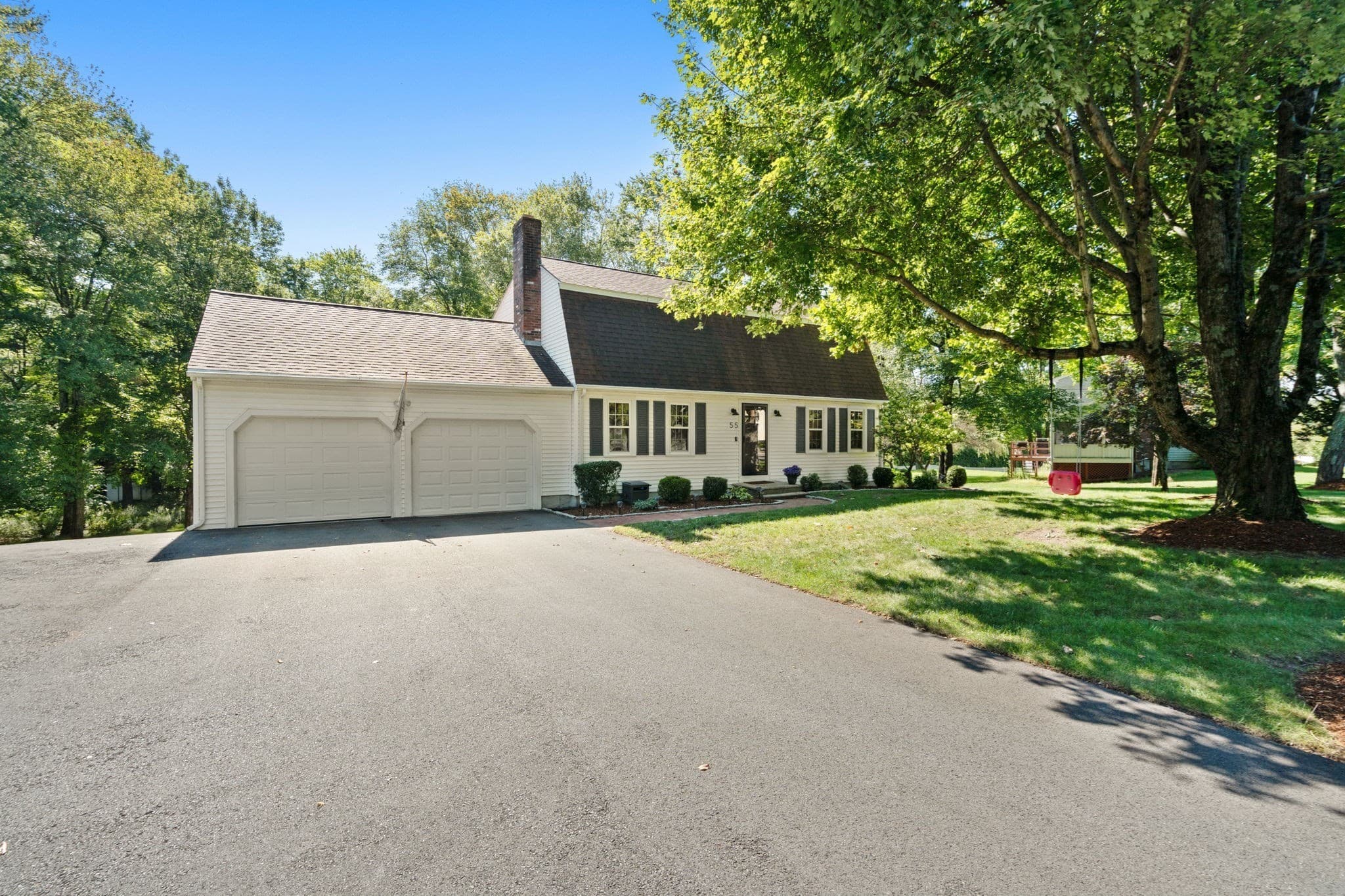 Single Family Residence at 55 Hartford Ave E, Mendon MA 01756, Mendon, photo 3 of 24