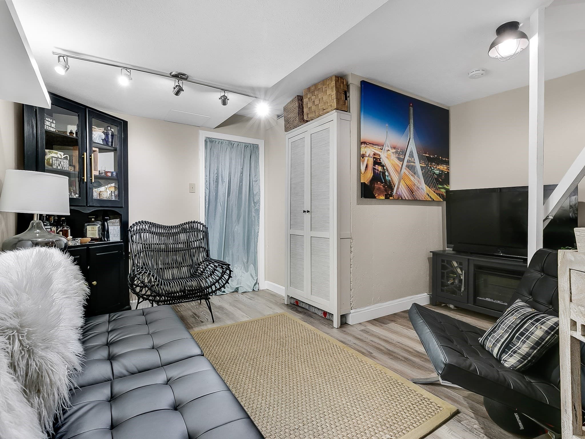 Condominium at 21 W Parish Ct # 21, Haverhill MA 01832, Haverhill, photo 19 of 24