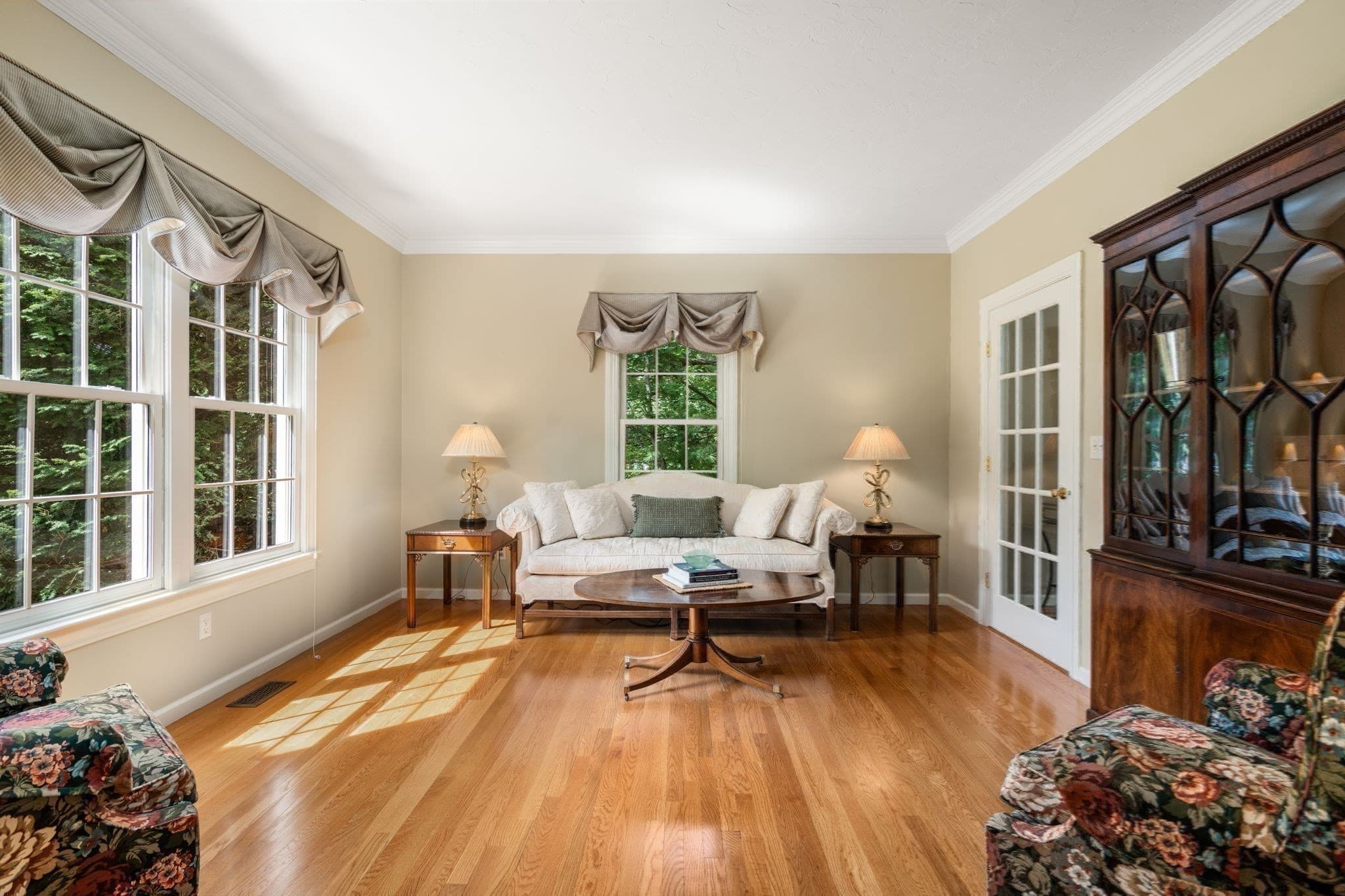Single Family Residence at 11 Brewer Drive, Westborough MA 01581, Westborough, photo 5 of 36