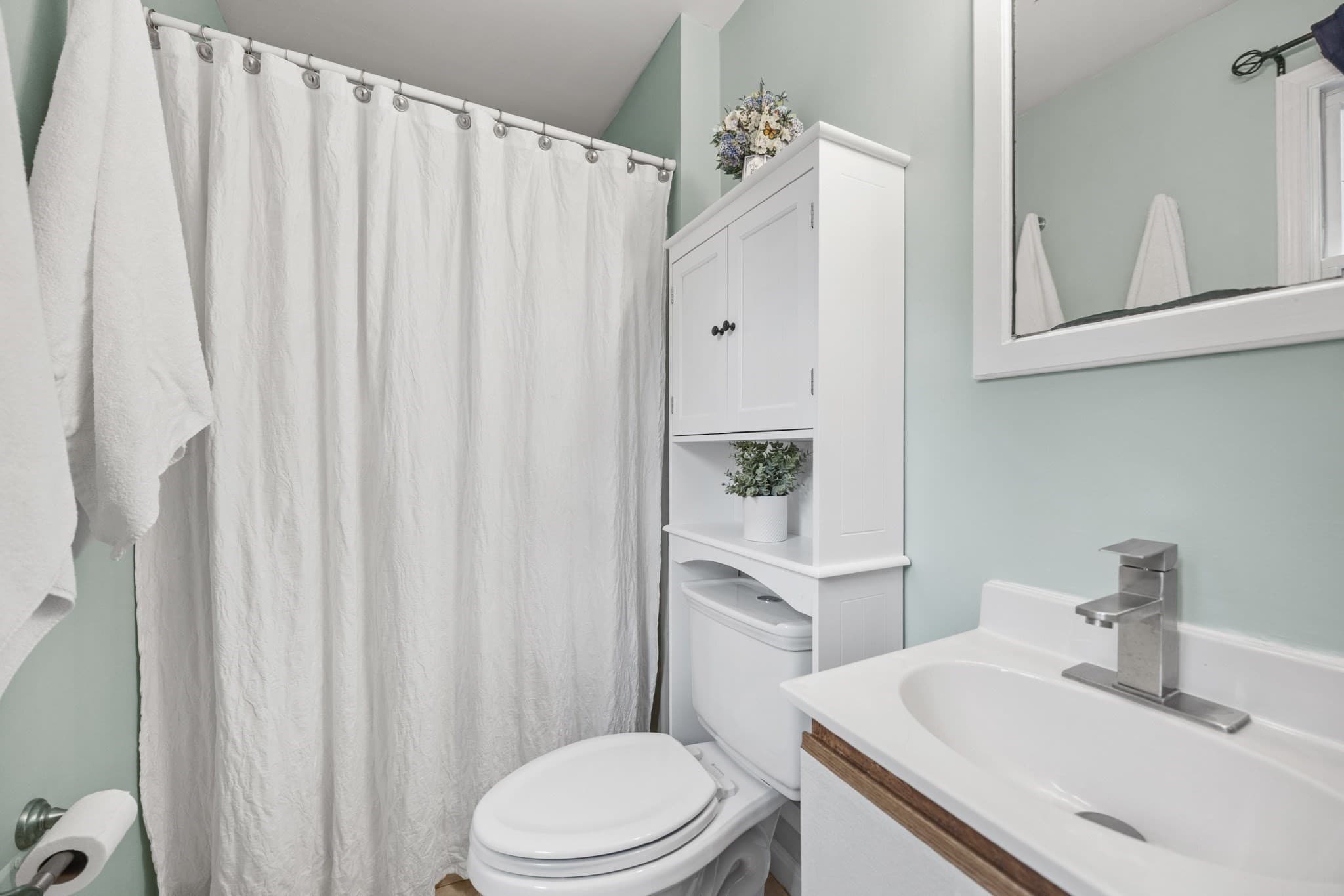 Single Family Residence at 14 Coves End Rd, Marion MA 02738, Marion, photo 22 of 38