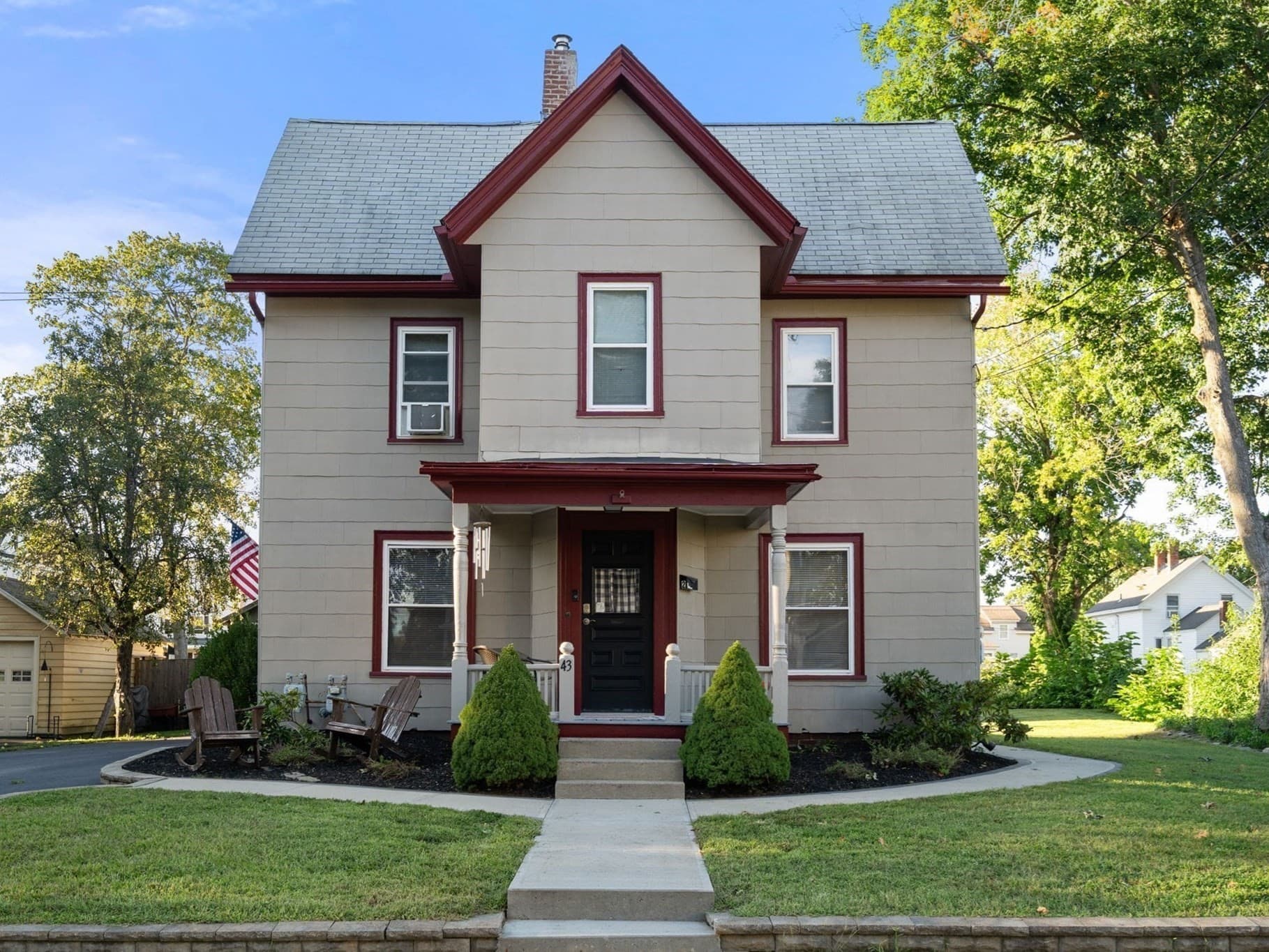 43 Pleasant St, Hudson MA 01749