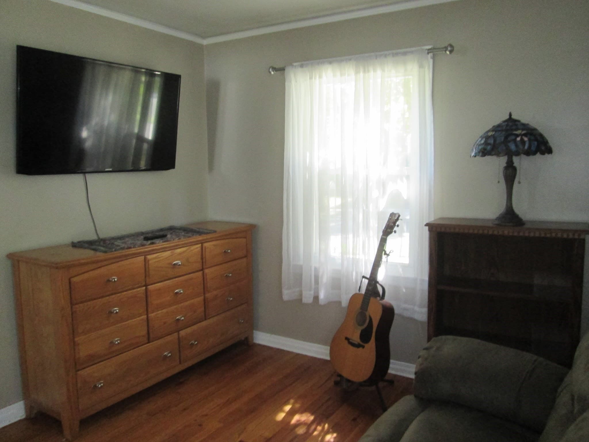 Single Family Residence at 76 Surrey Rd, Springfield MA 01118, Springfield, photo 13 of 26