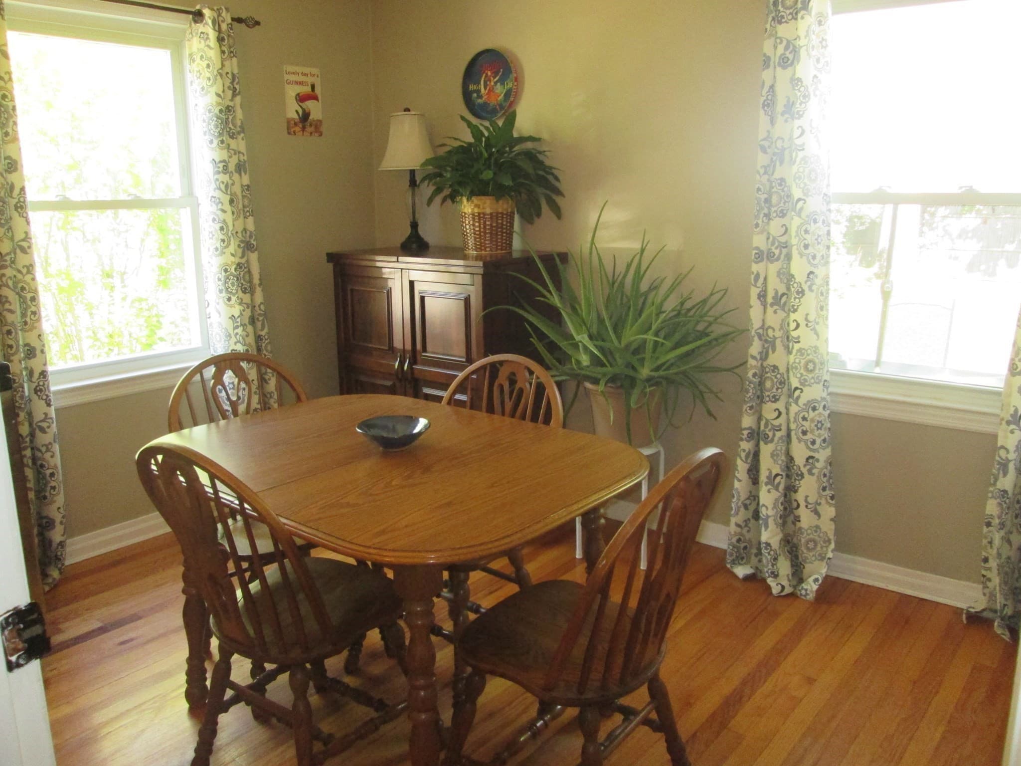 Single Family Residence at 76 Surrey Rd, Springfield MA 01118, Springfield, photo 11 of 26