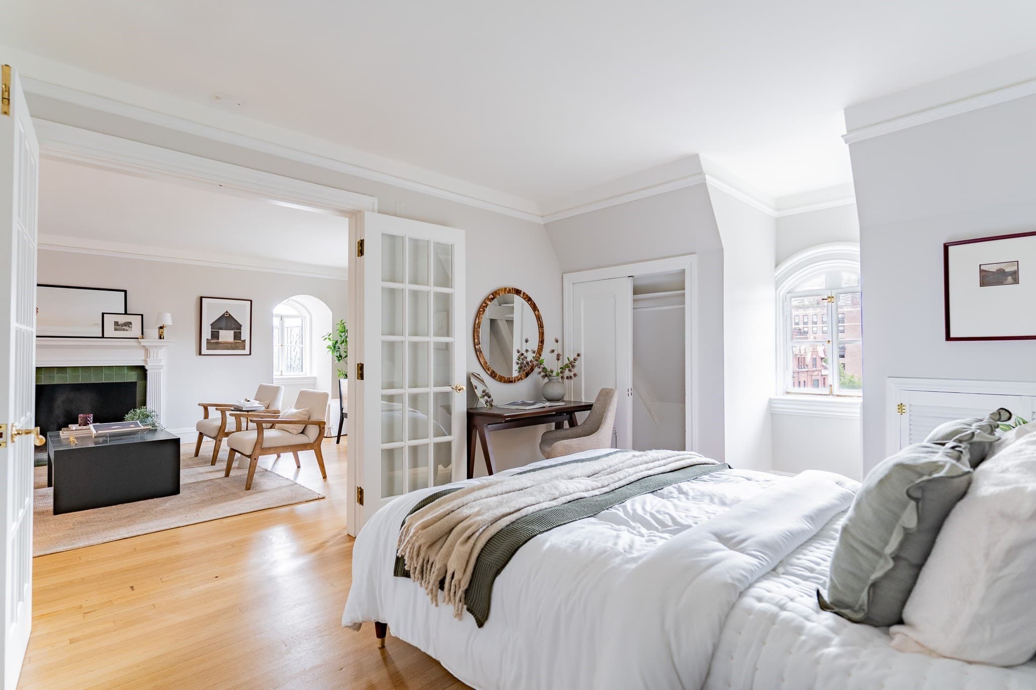 Condominium at 334 Beacon # 10, Boston MA 02116, photo 8 of 11