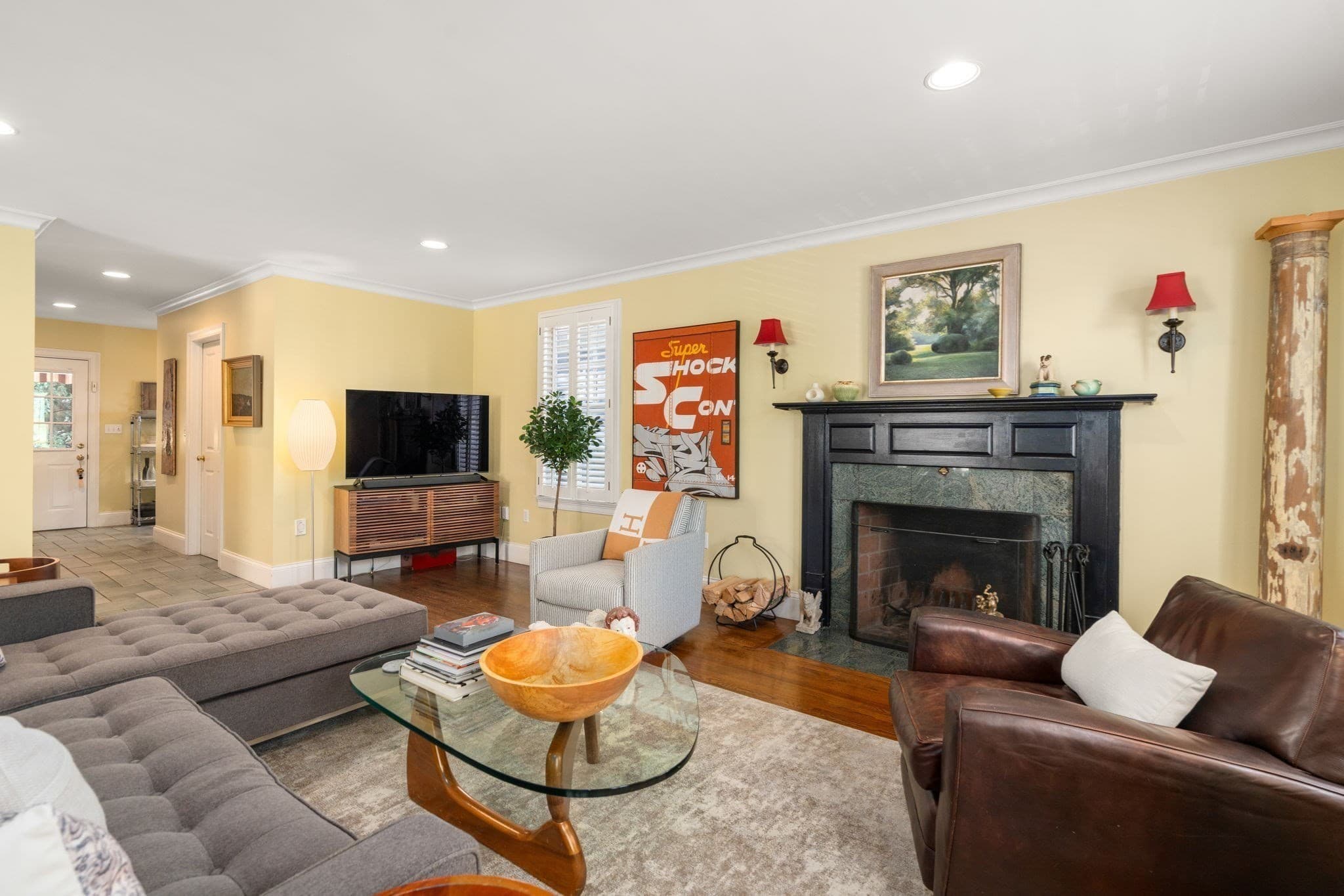 Single Family Residence at 75 Seaverns Ave, Boston MA 02130, photo 5 of 42