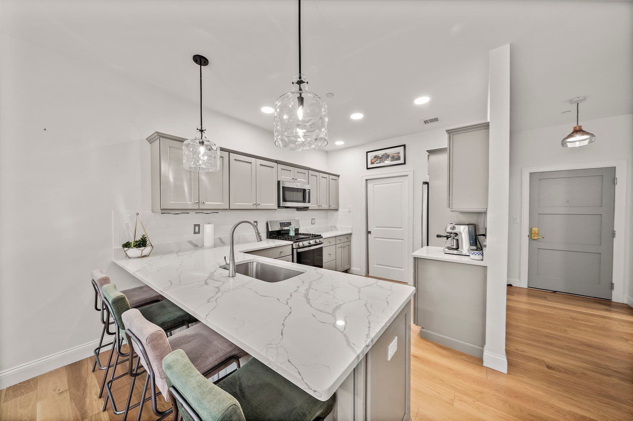 Condominium at 200 Revere St # 4105, Canton MA 02021, Canton, photo 3 of 34